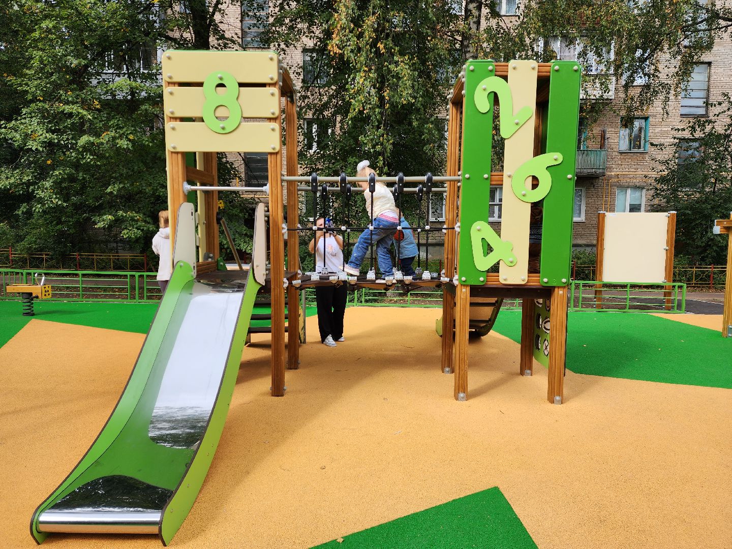 раменское, благоустройство, комплексное благоустройство дворов многоквартирных домов , модернизация детских площадок , поселок кратово улица мичурина,