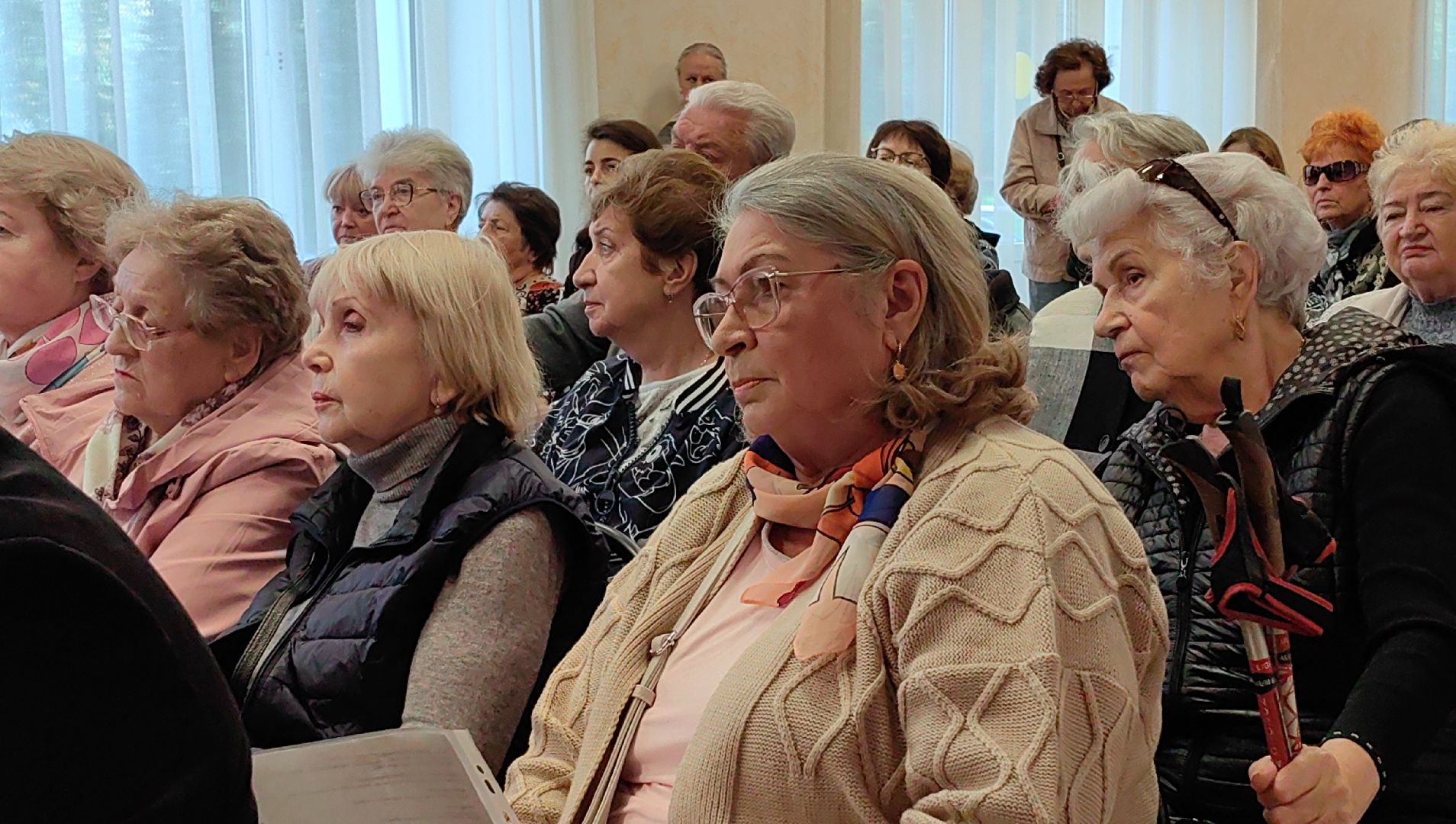 больница, администрация, жители, поликлиника, препарат, врач,