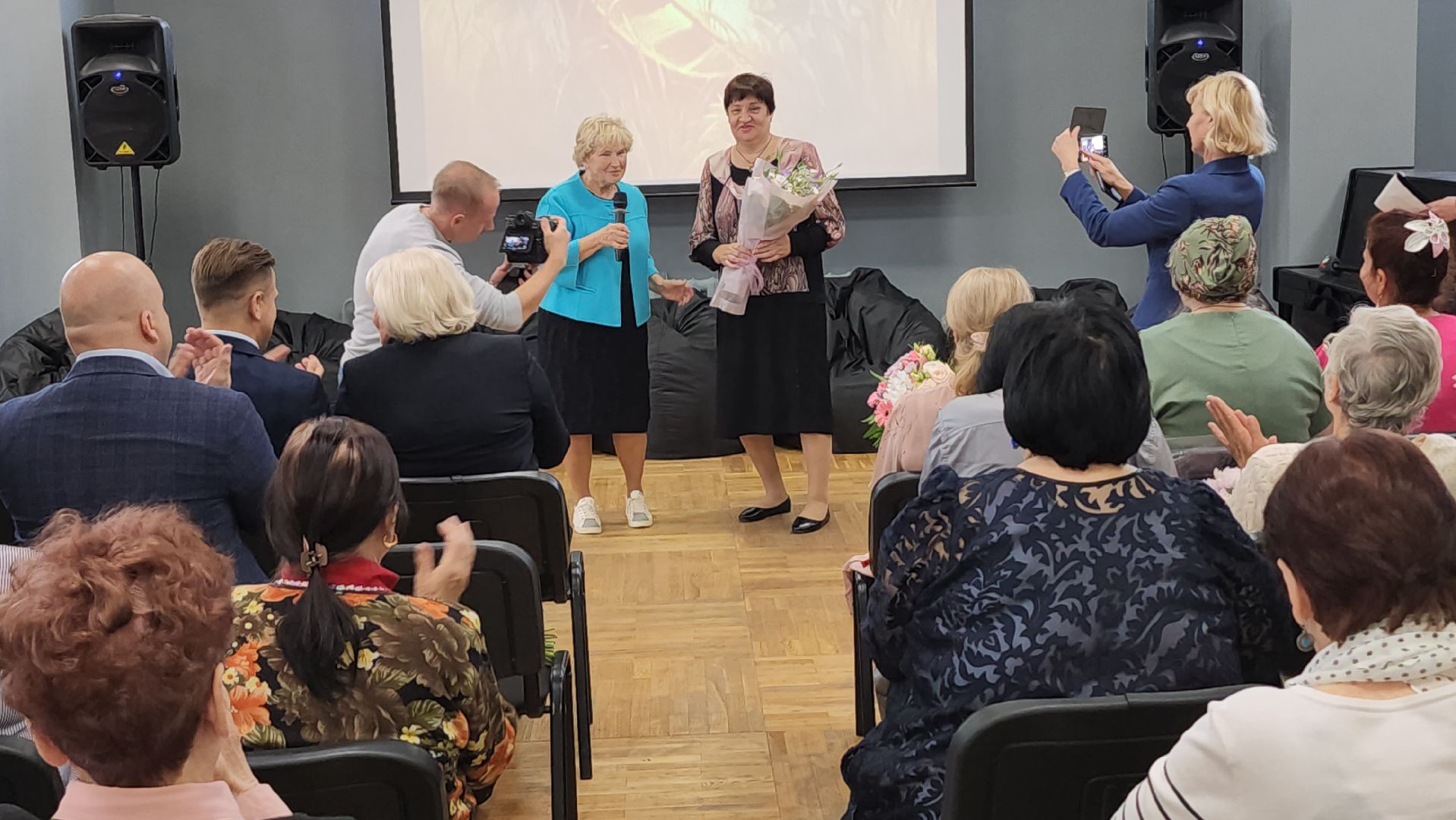 люберцы,  люберецкое общество инвалидов,  выставка,люберецкая картинная галерея,