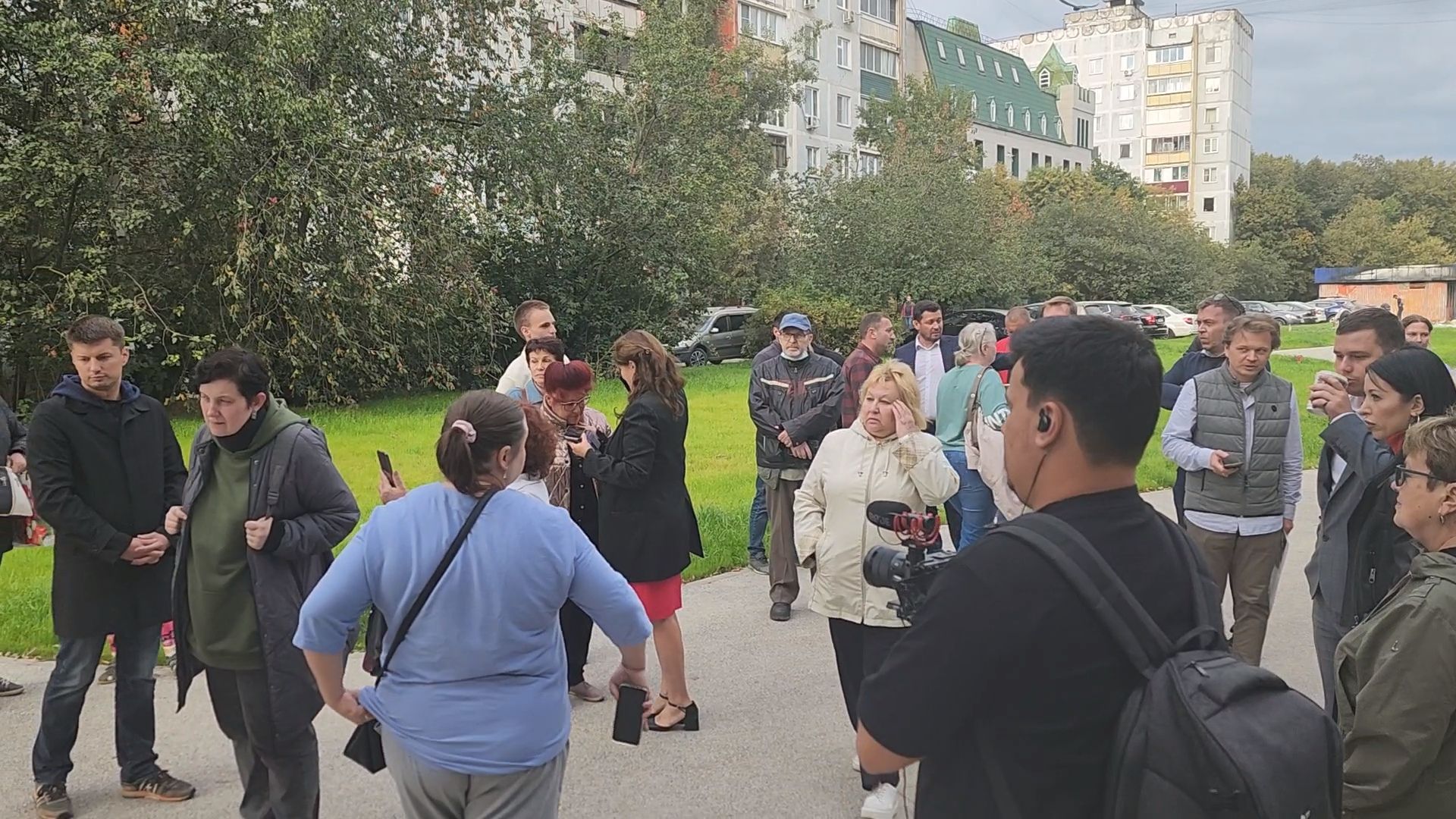 королёв, папанинская дача в королеве, встреча власти и жителей ,