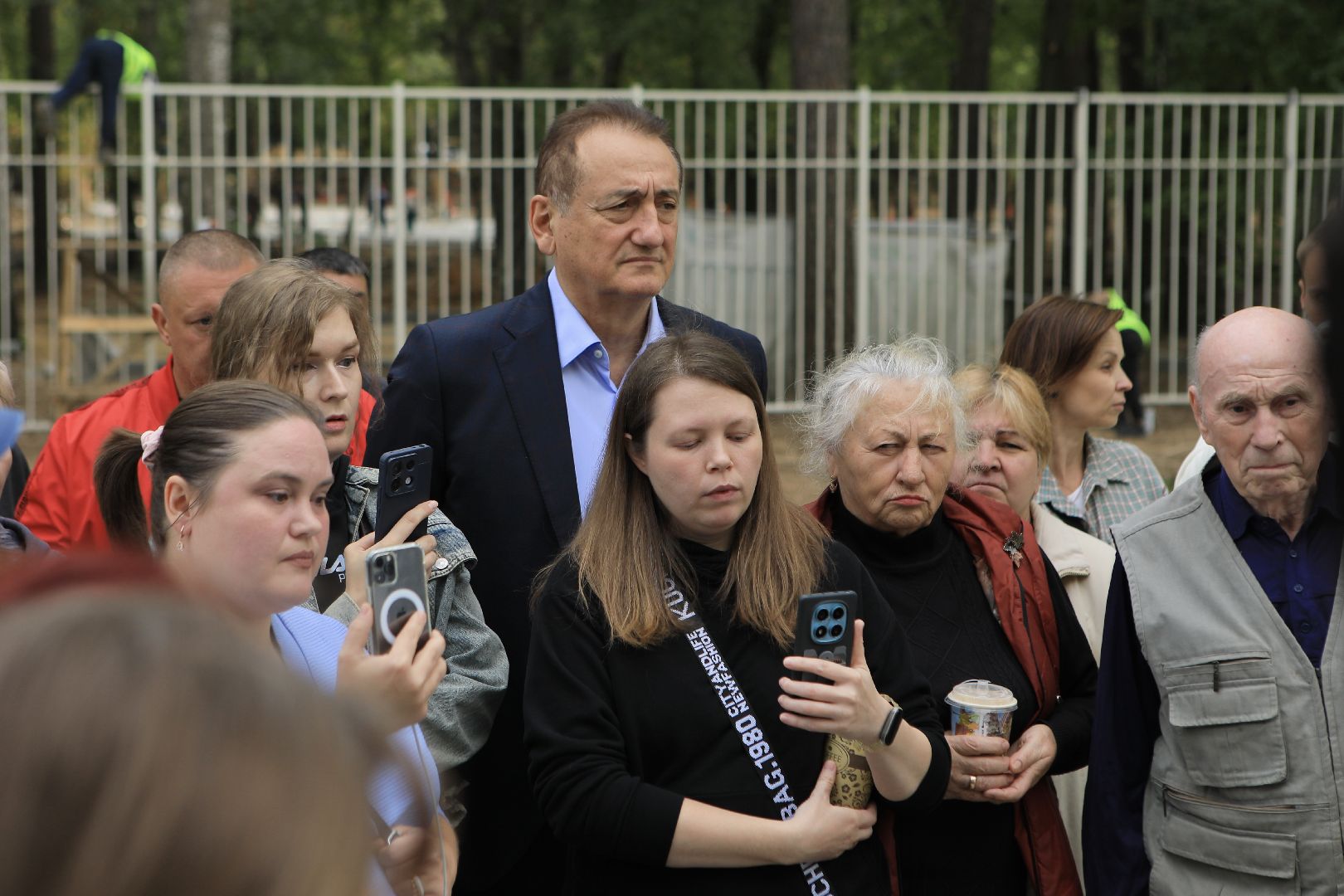 королёв, папанинская дача в королеве, встреча власти с жителями,