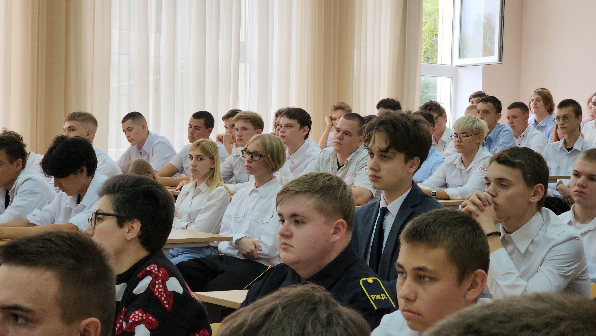 кашира, гаи, ожерельевский железнодорожный колледж, техникум, студенты, безопасность на дороге, бдд, питбайк,