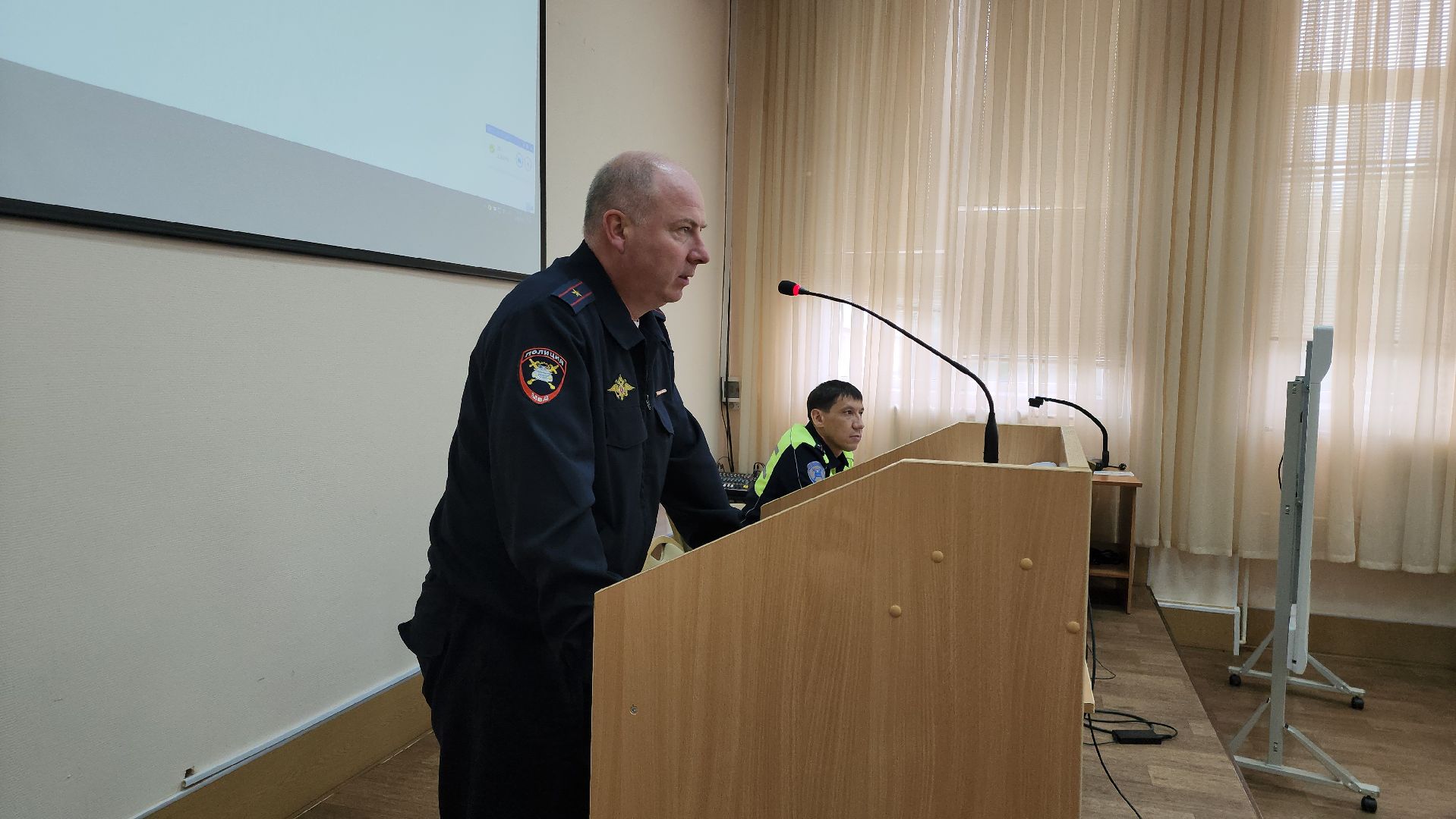 кашира, гаи, ожерельевский железнодорожный колледж, техникум, студенты, безопасность на дороге, бдд, питбайк,