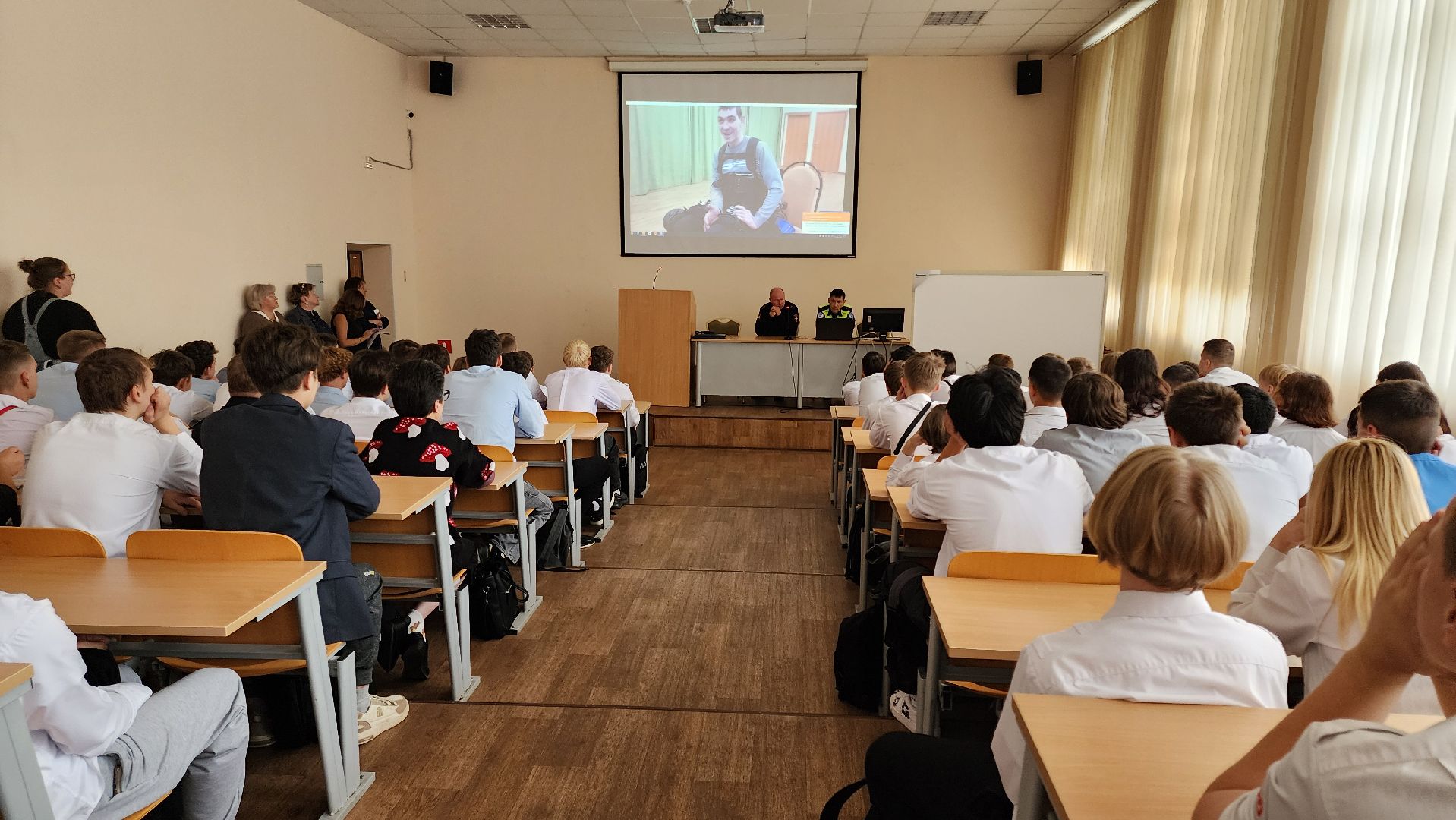 кашира, гаи, ожерельевский железнодорожный колледж, техникум, студенты, безопасность на дороге, бдд, питбайк,