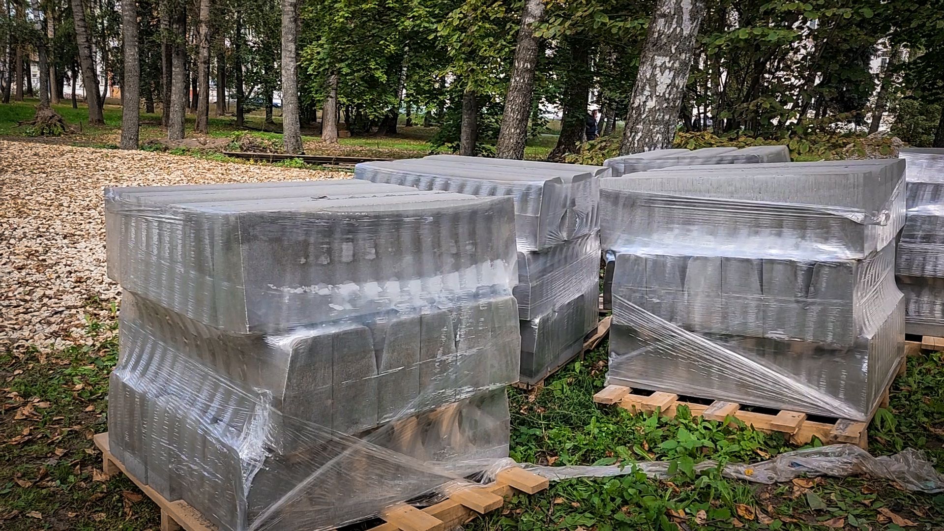 бронницы, строительство мемориального комплекса , военная техника в бронницах, новый мемориальный комплекс , ветераны афганистана,