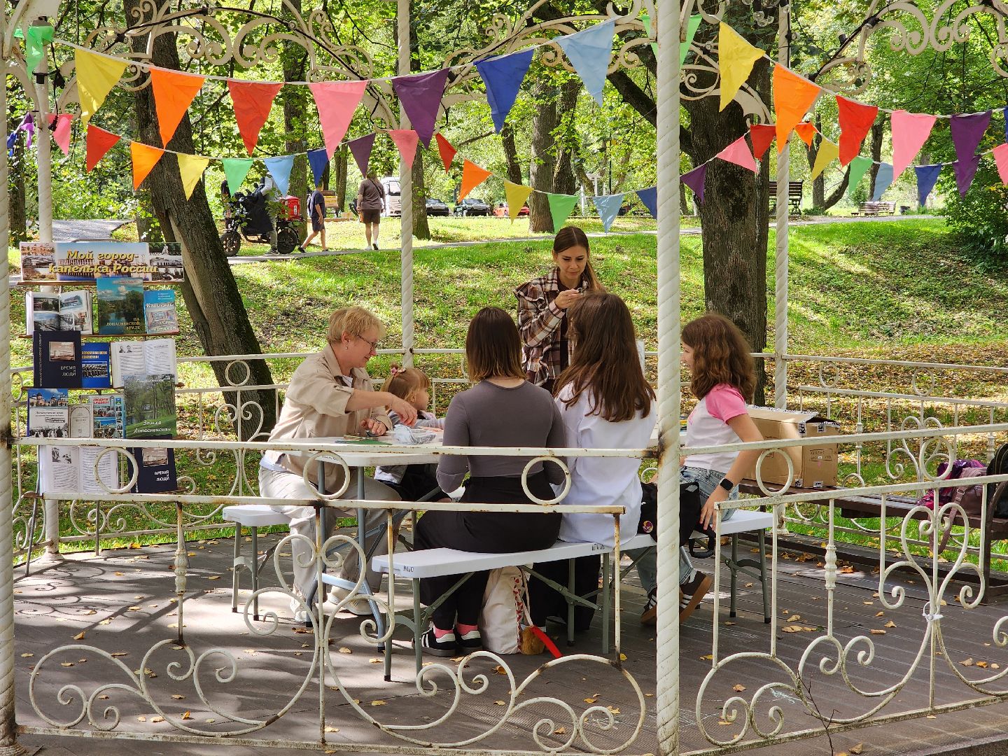 чехов, день города, праздник, торжество, мастер классы, конкурсы, исторические реконструкции, рисование, плетение, городской парк,  ярмарка, народные ремесла, аттракционы, анимация,стрельцы, стрелецкий лагерь, конница, лучный тир, исторические квесты,кузница, карусель, народные забавы,
