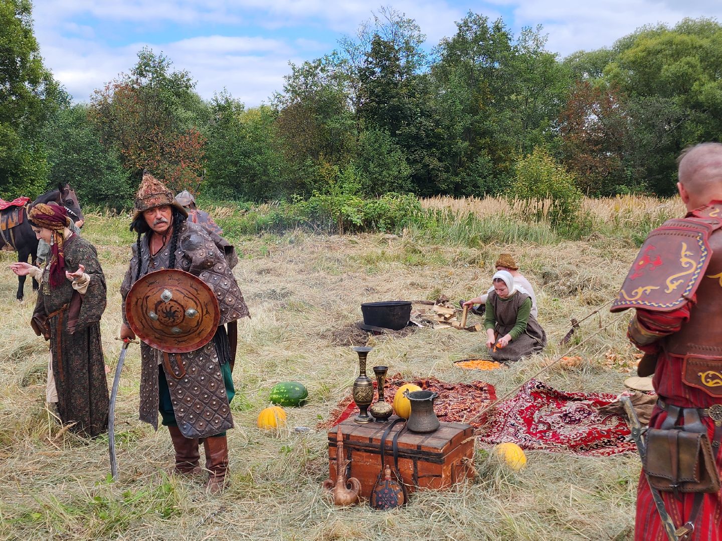 чехов, день города, праздник, торжество, мастер классы, конкурсы, исторические реконструкции, рисование, плетение, городской парк,  ярмарка, народные ремесла, аттракционы, анимация,стрельцы, стрелецкий лагерь, конница, лучный тир, исторические квесты,кузница, карусель, народные забавы,