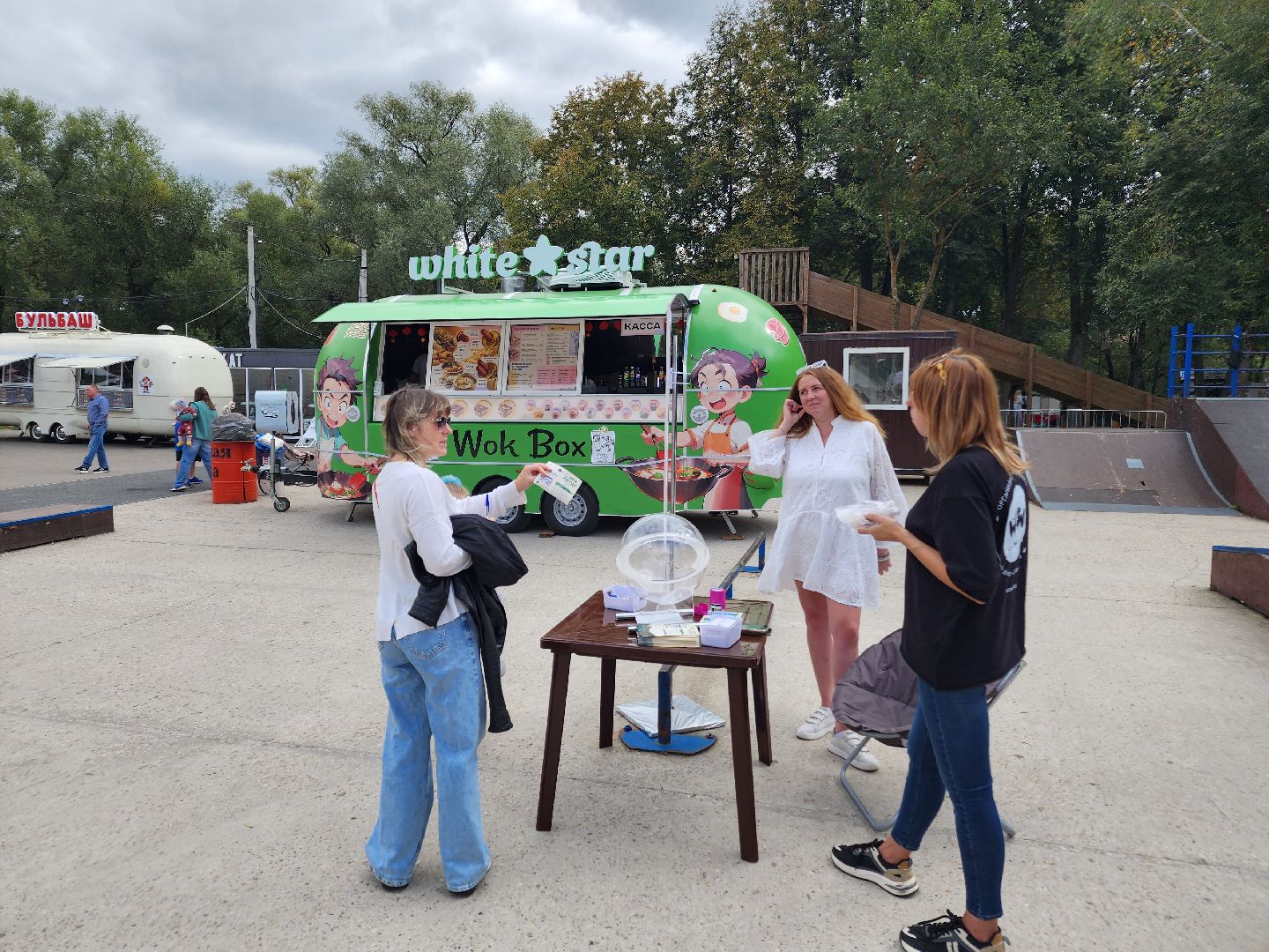 чехов, день города, праздник, гастрономический фестиваль, кухни народов россии, готовка блюд, мастер-классы, конкурсы, цирковое шоу, альпаки, цирковые номера, фотозоны, ярмарка, анимация, фудкорт,чеховская кухня, розыгрыш призов,исторические реконструкции,