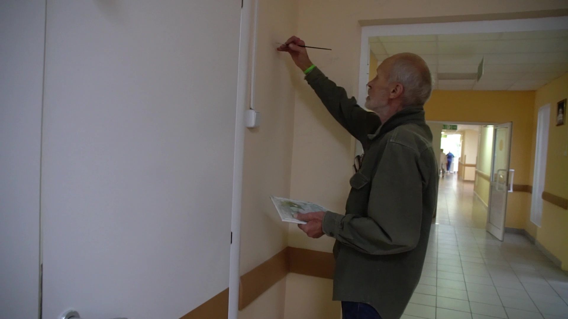 Реутов, медицина, здравоохранение, благодарный пациент, рисунки на стенах,