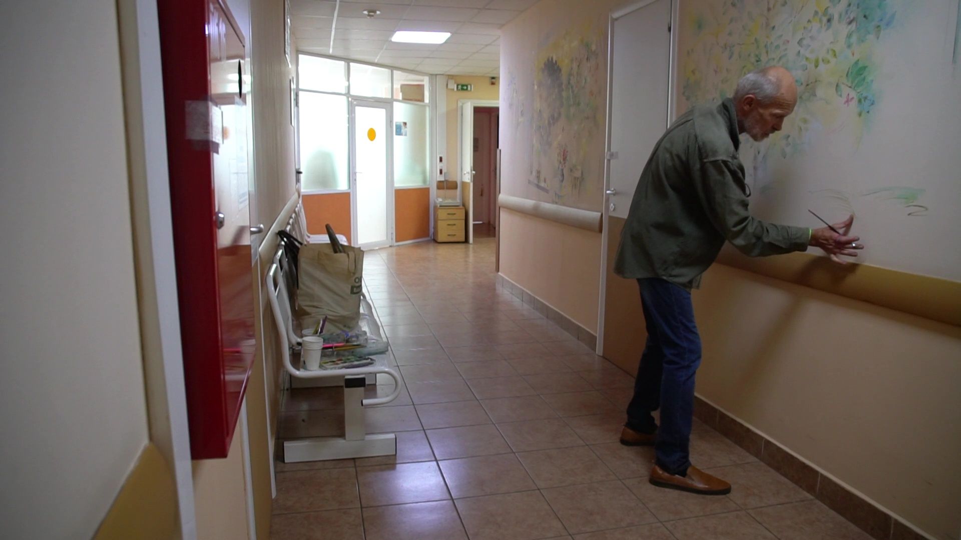 Реутов, медицина, здравоохранение, благодарный пациент, рисунки на стенах,