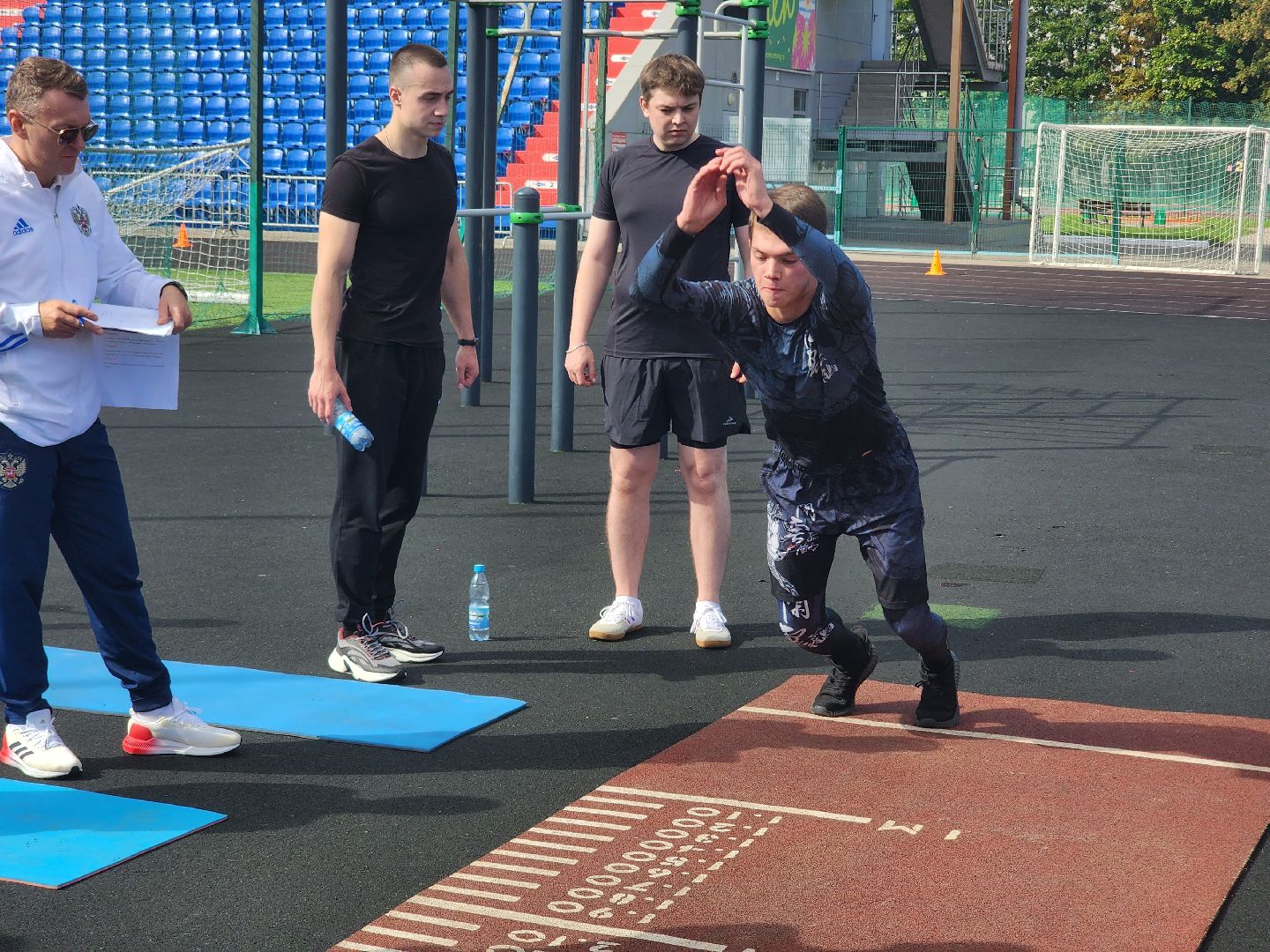 королёв, стадион вымпел в королеве, налоговая служба московской области , гто, спорт в королеве,