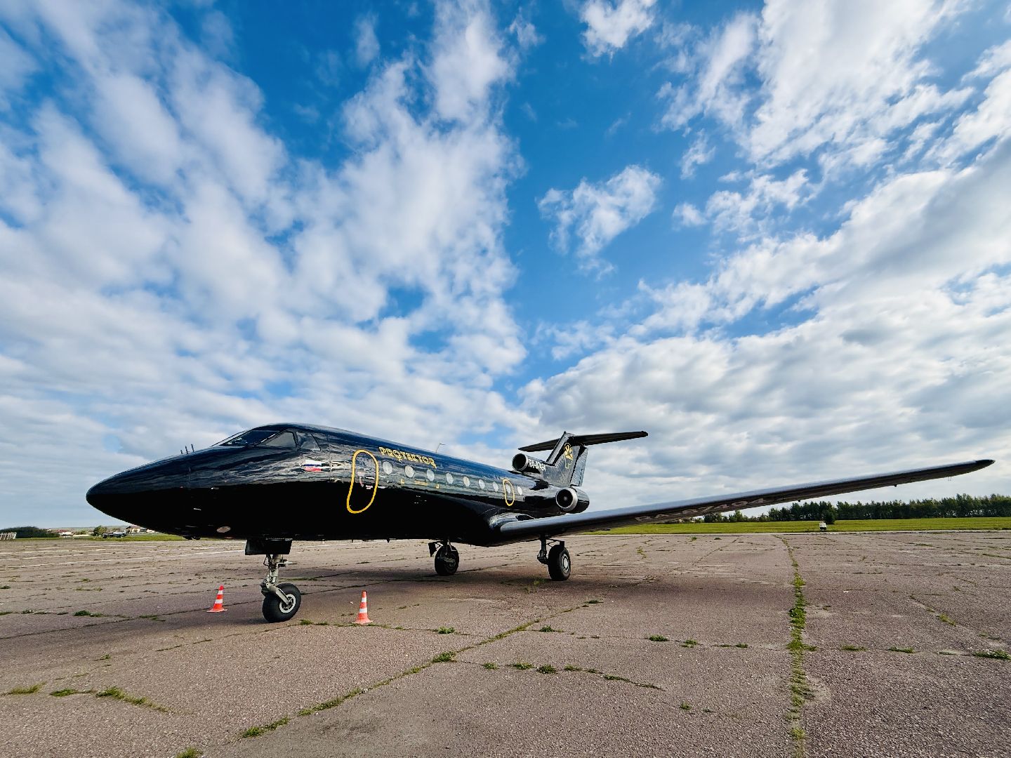 пилоты, раменское, верхнее мячково, аэродром мячково, авиационный форум,выставка самолетов, авиашоу,