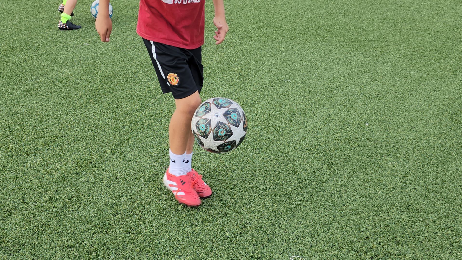 Спорт , Футбол, Стадион , Лобня , Жонглирование мячом,