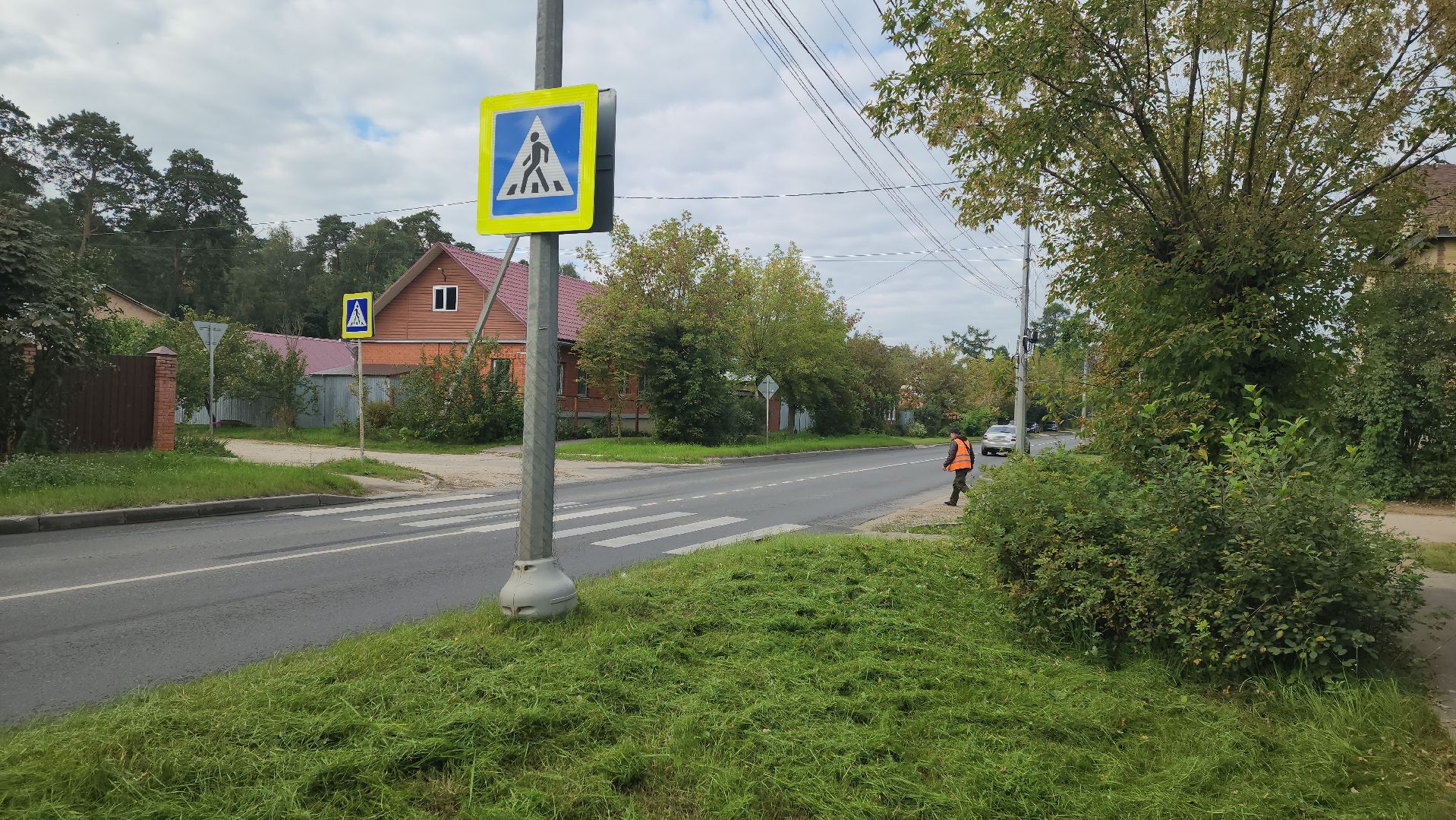 серпухов, комбинат по благоустройству, покос травы в серпухове, улица ленинского комсомола,
