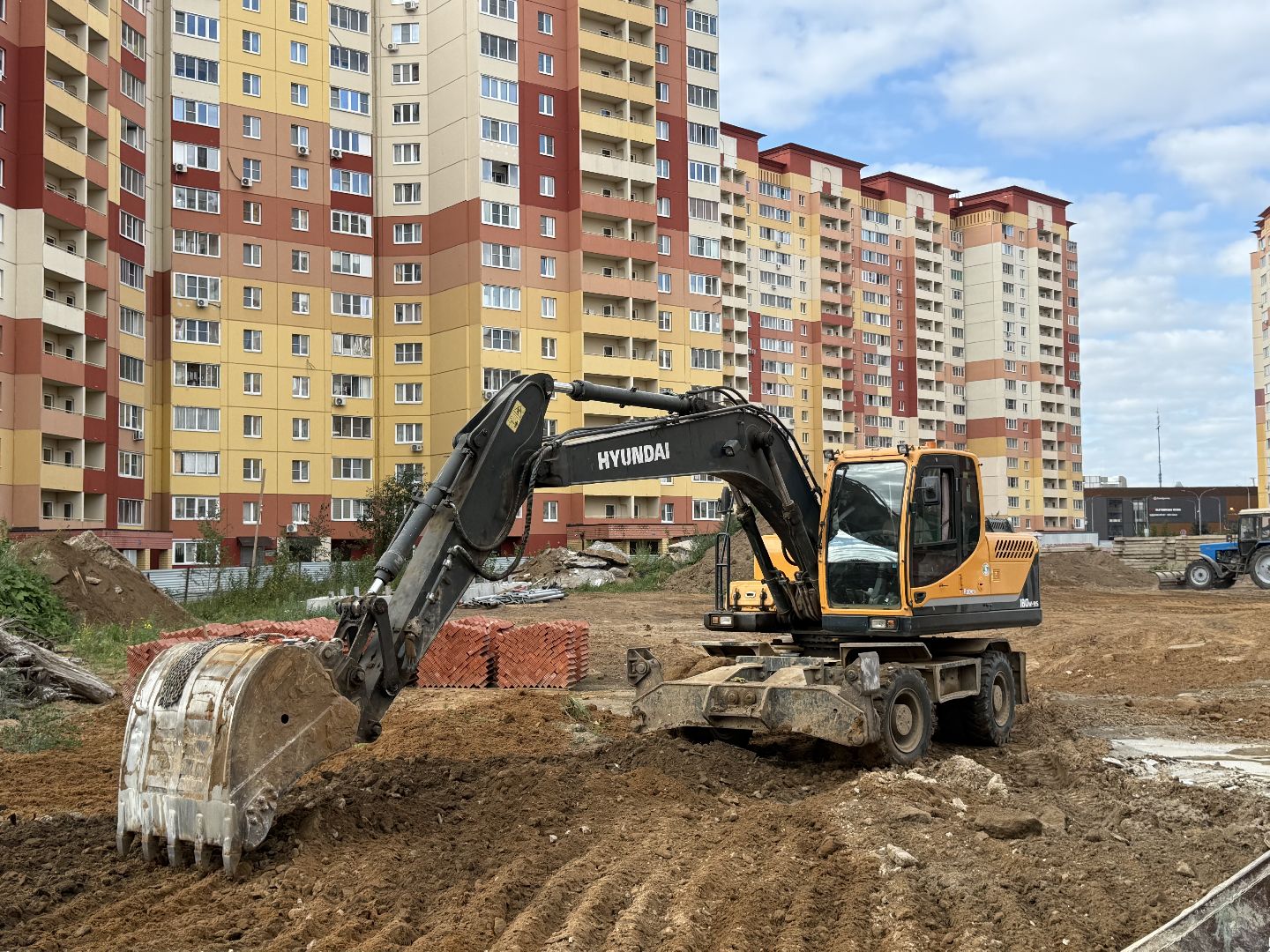 люберцы,  Строительство школы, Островцы, Школьники,