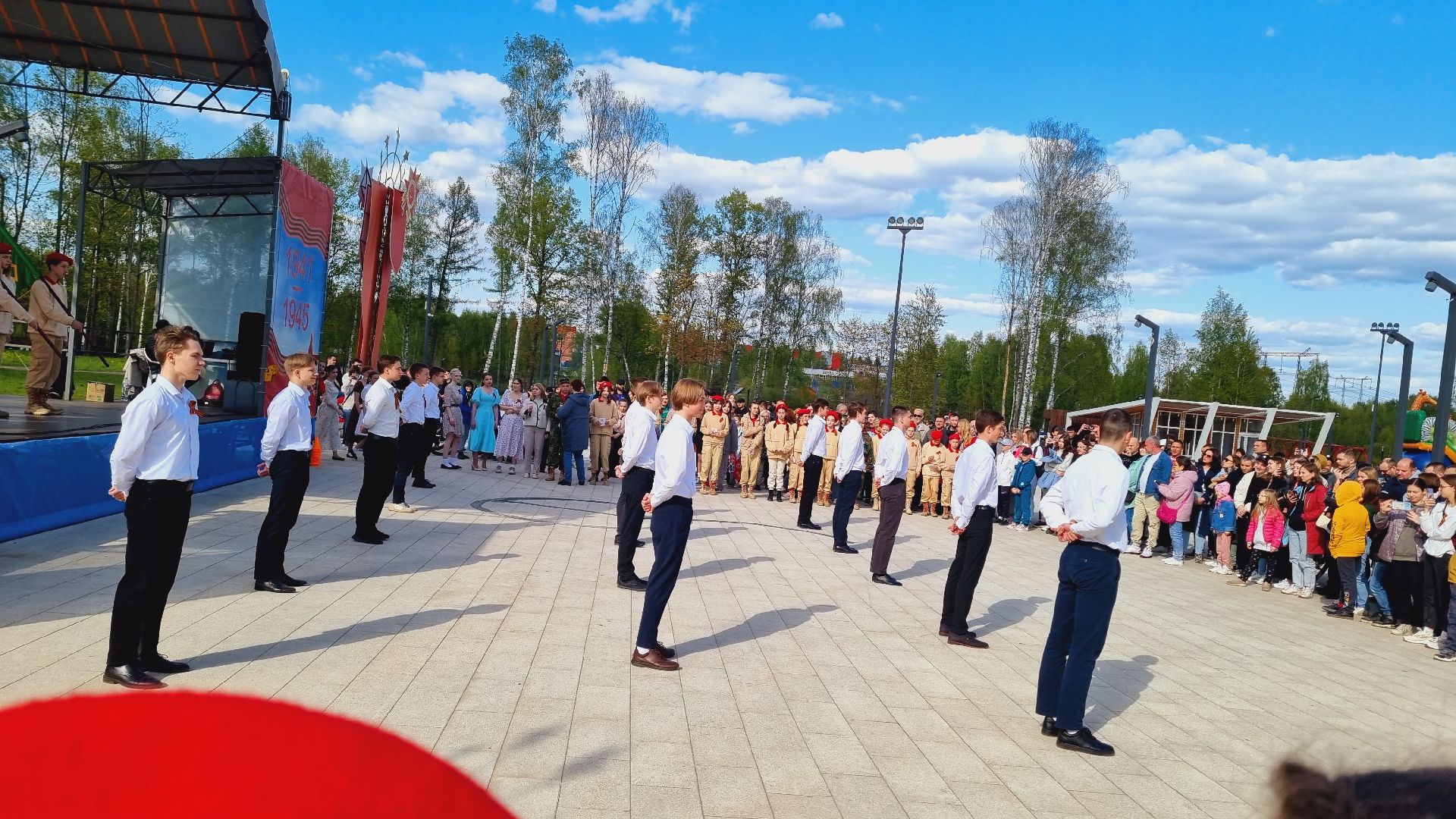 Подмосковье, Ивантеевка, День Победы, Точка Притяжения