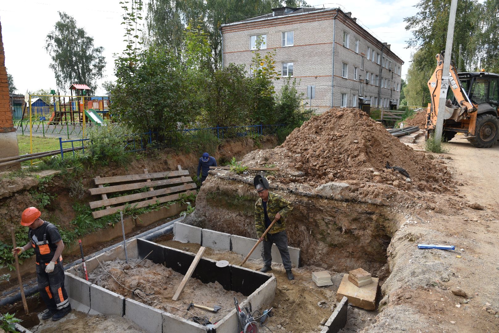 лотошино, ремонт тепловых сетей, ремонт теплотрассы, жкх, подготовка к зиме,