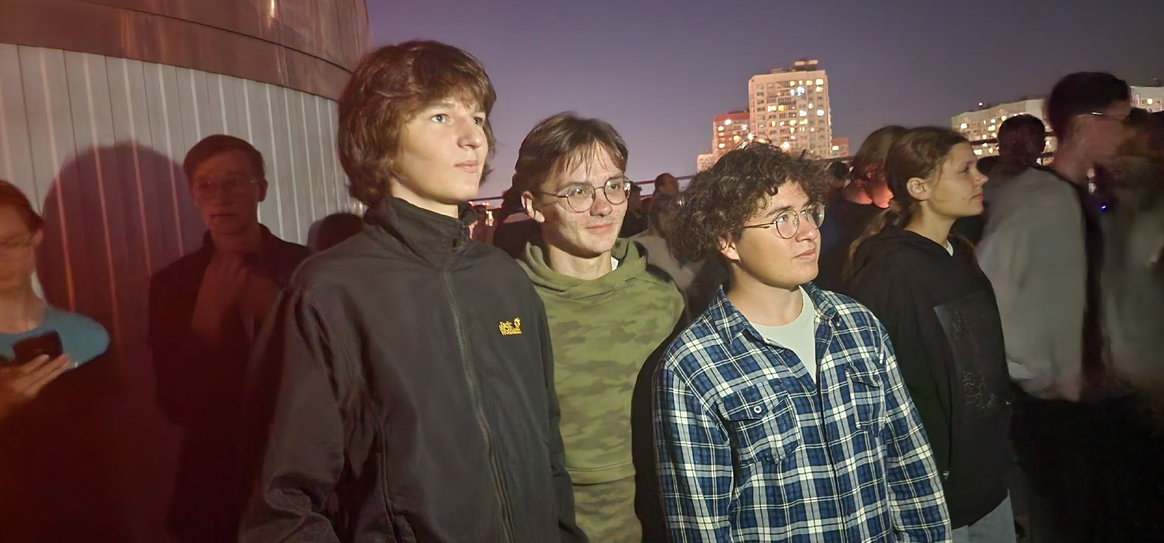 долгопрудный, технопарк, физтех-лицей, тротуарная астрономия, телескоп, школьники, кровавая луна,