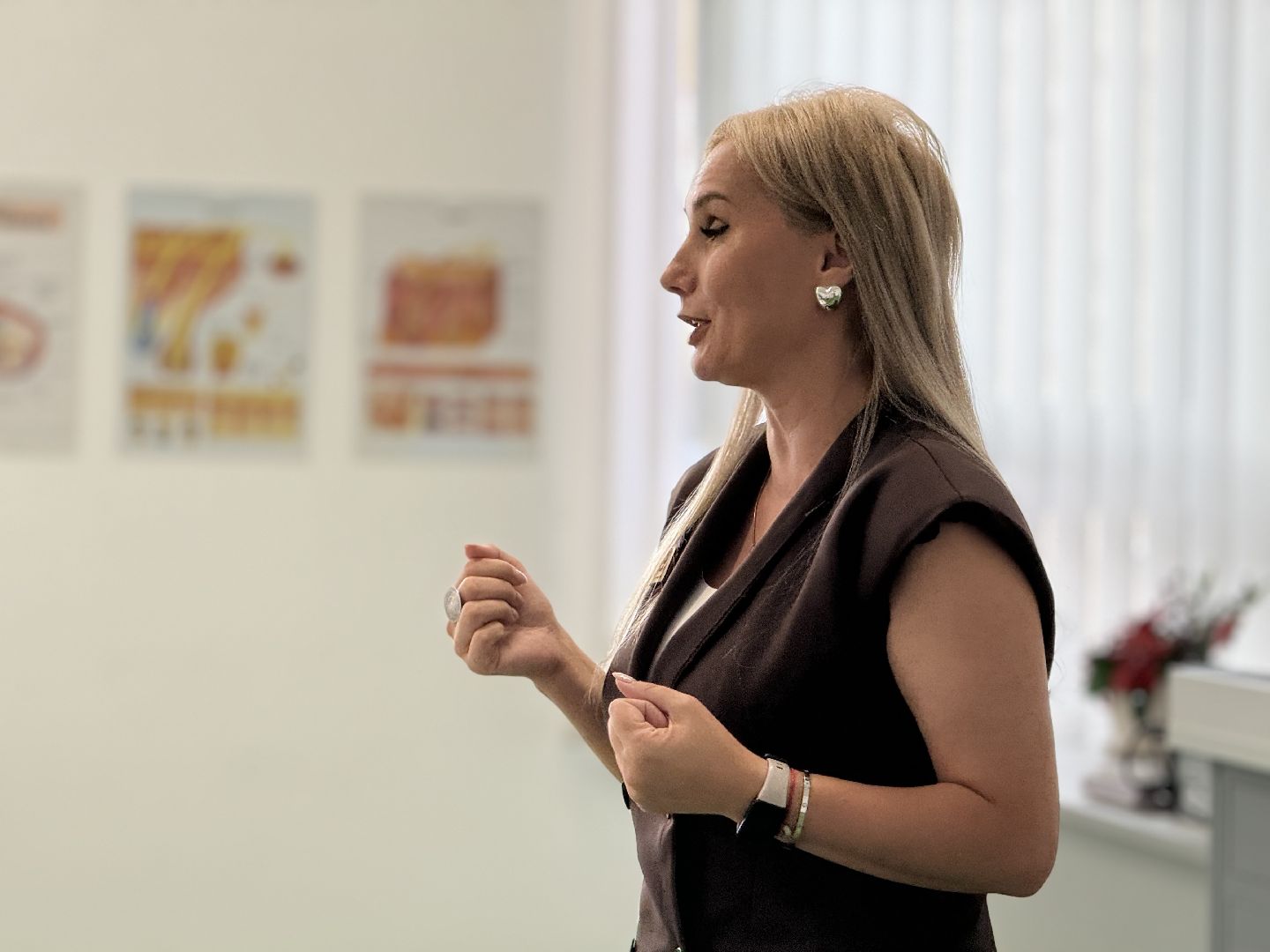 новый учитель в школе, оц лидер , ленинский городской округ, география ,