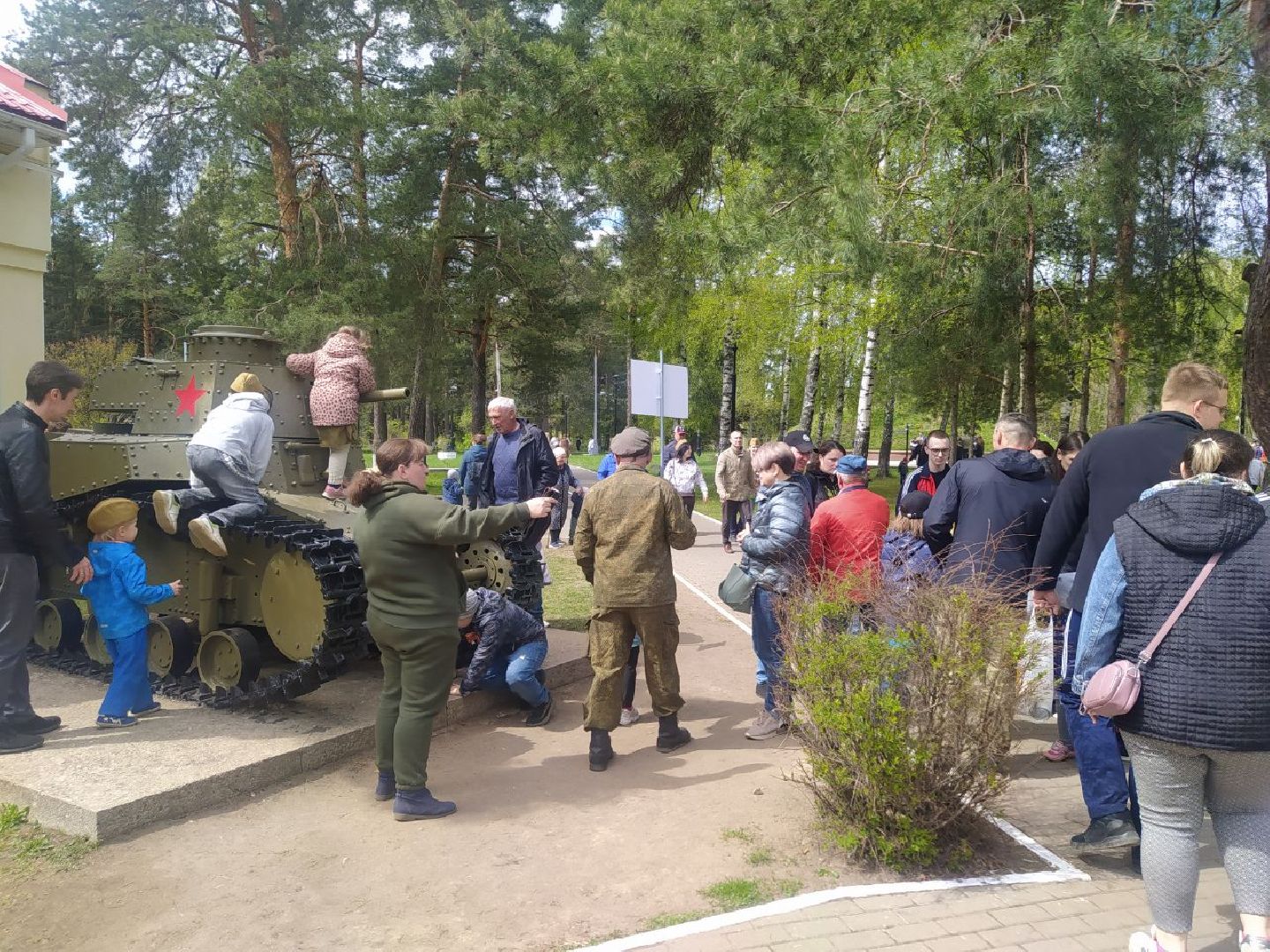 9 мая, день победы, Снегири