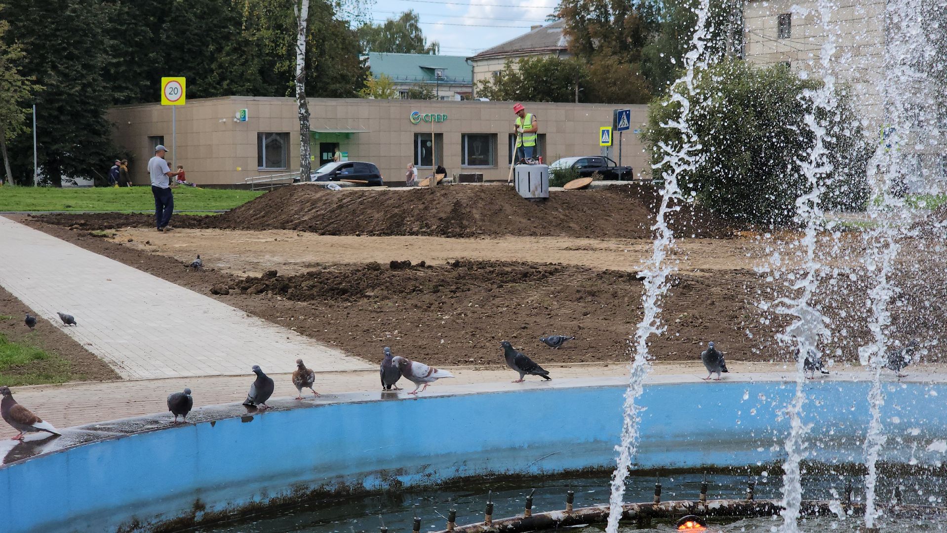 кашира, благоустройство, сквер, место отдыха, газоны, тротуары,