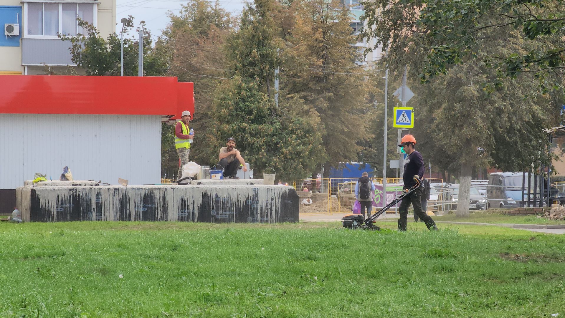 кашира, благоустройство, сквер, место отдыха, газоны, тротуары,