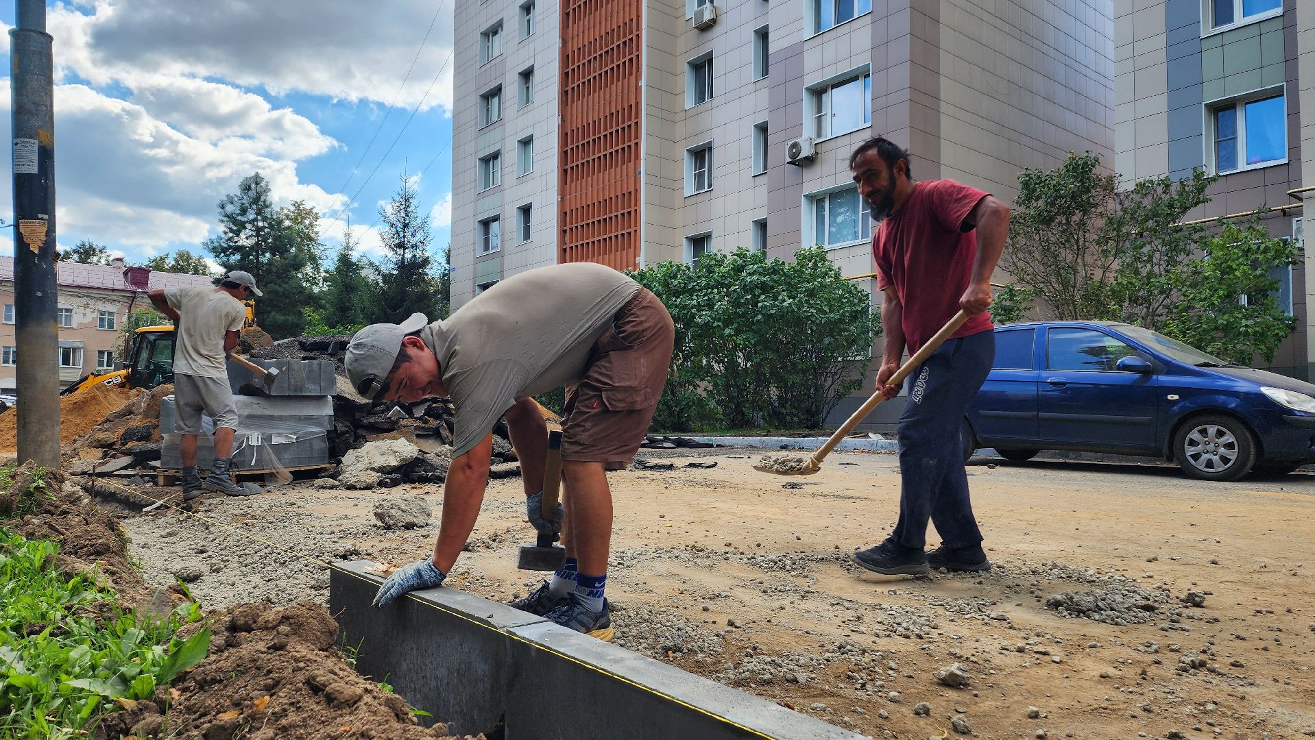 благоустройство , домодедово, подмосковье, благоустройство двора, новый асфальт, замена дорожного покрытия, дорога,