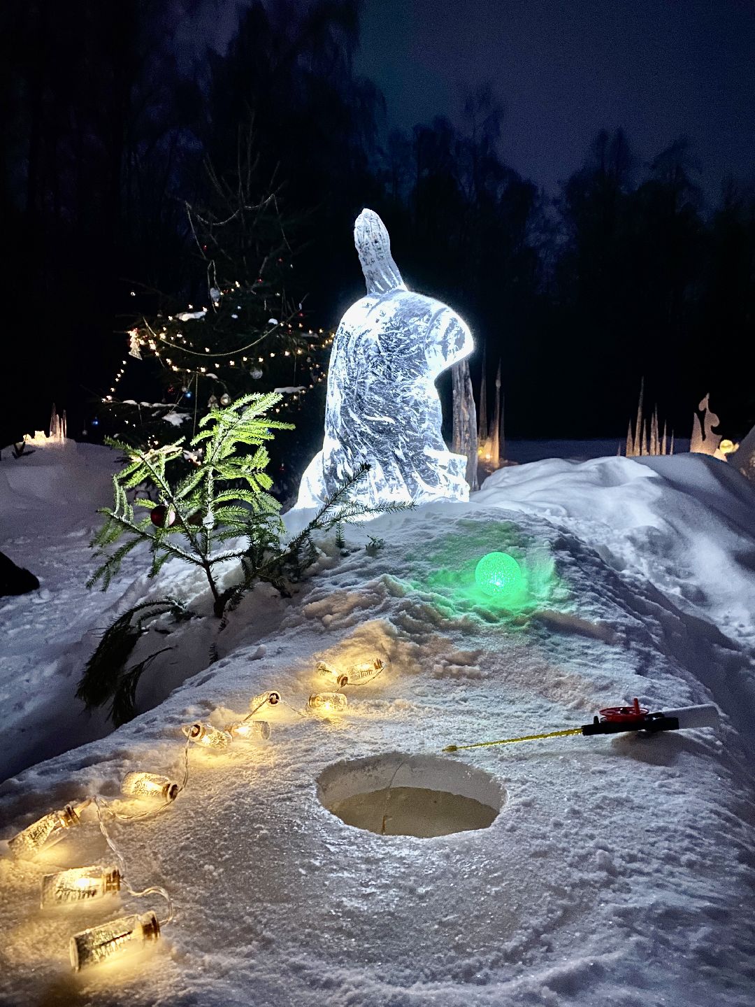 Клин, общество