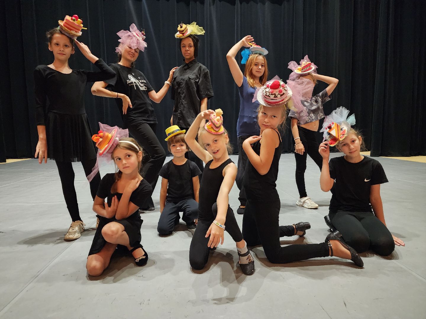 Подольск , Театр моды, Театр моды эксклюзив, дк октябрь,