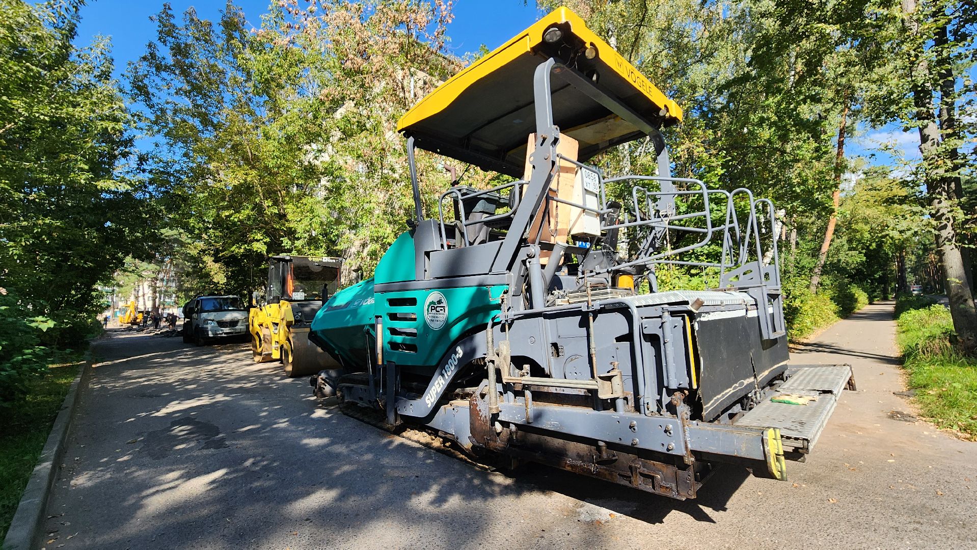 кбдт в протвино, асфальтирование двора, благоустройство,