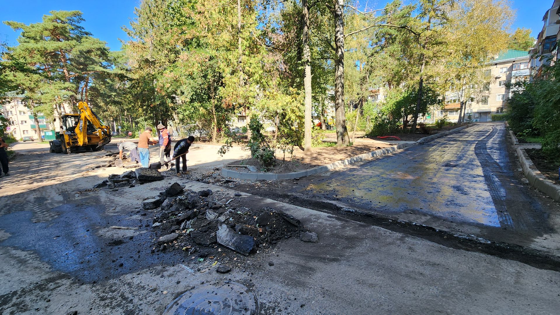 кбдт в протвино, асфальтирование двора, благоустройство,