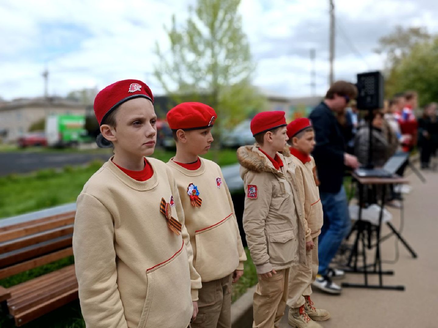 Можайск, Можайский городской округ, Подмосковье, День Победы, поздравление ветерана, фронтовая бригада, песни военных лет, 9 мая
