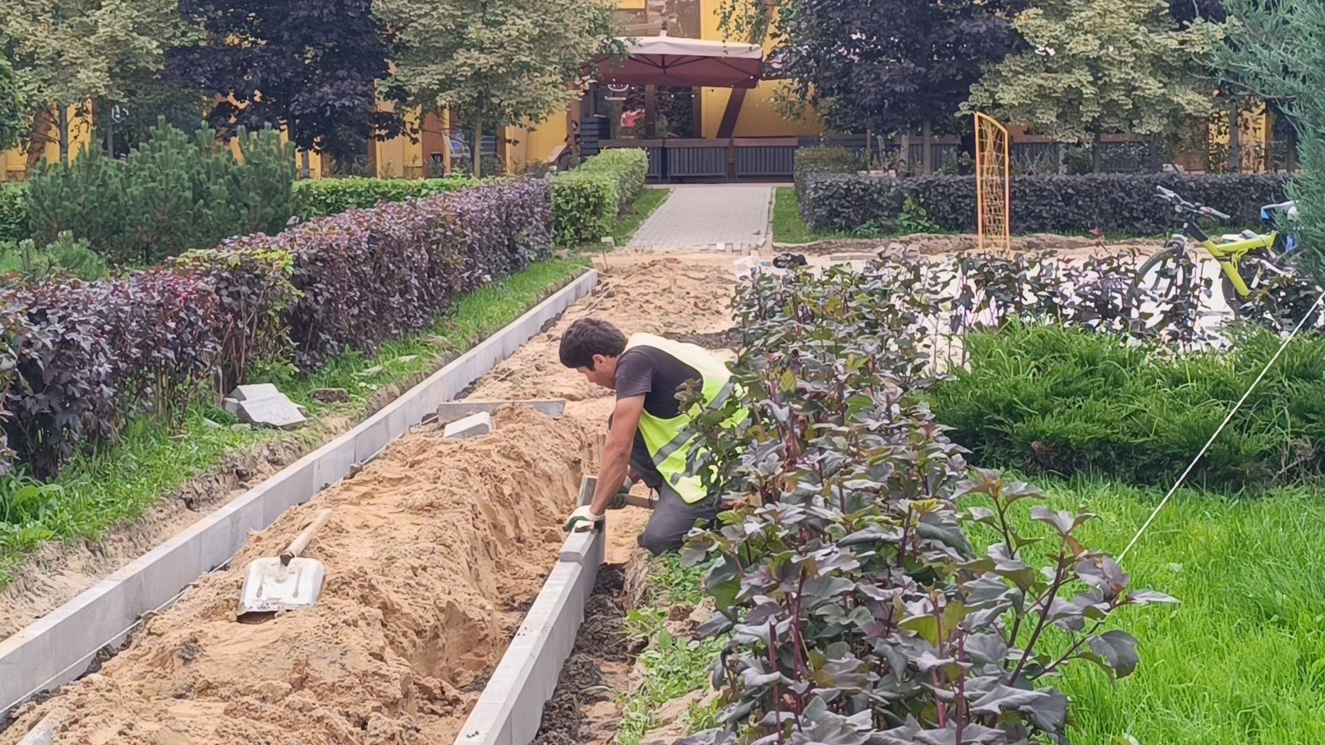 парк, лобня, пешеходная дорожка,