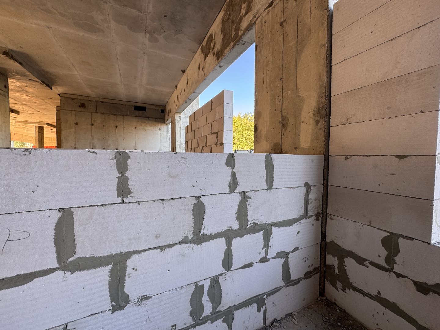 Новая поликлиника в Одинцово, Гусарская баллада, Строительство социальных объектов,