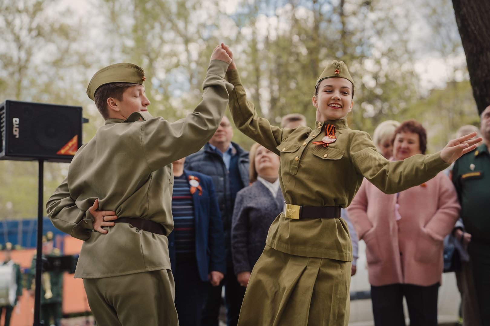 Можайск, Можайский городской округ, Подмосковье, День Победы, поздравление ветерана, фронтовая бригада, песни военных лет, 9 мая