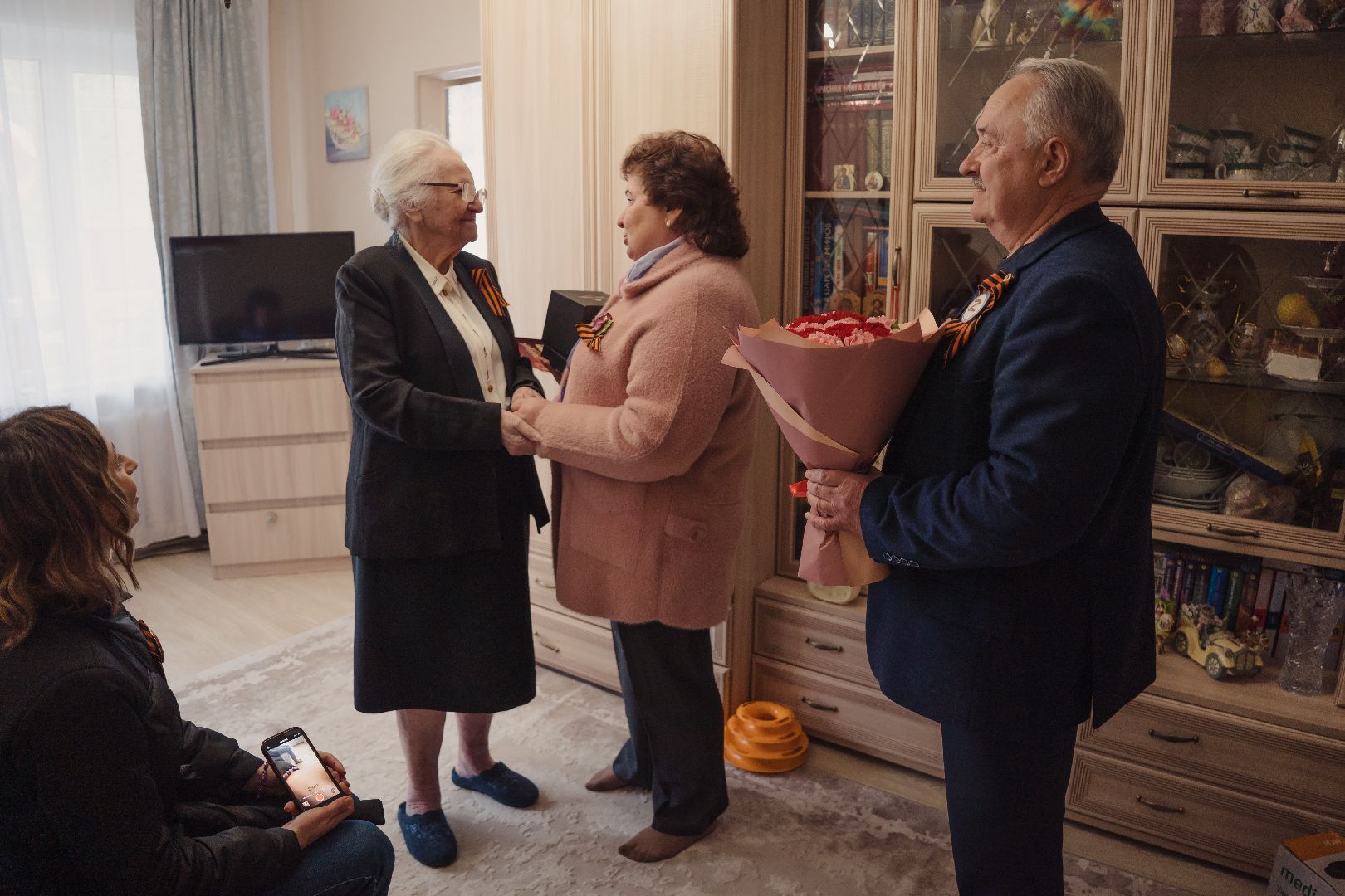 Можайск, Можайский городской округ, Подмосковье, День Победы, поздравление ветерана, фронтовая бригада, песни военных лет, 9 мая