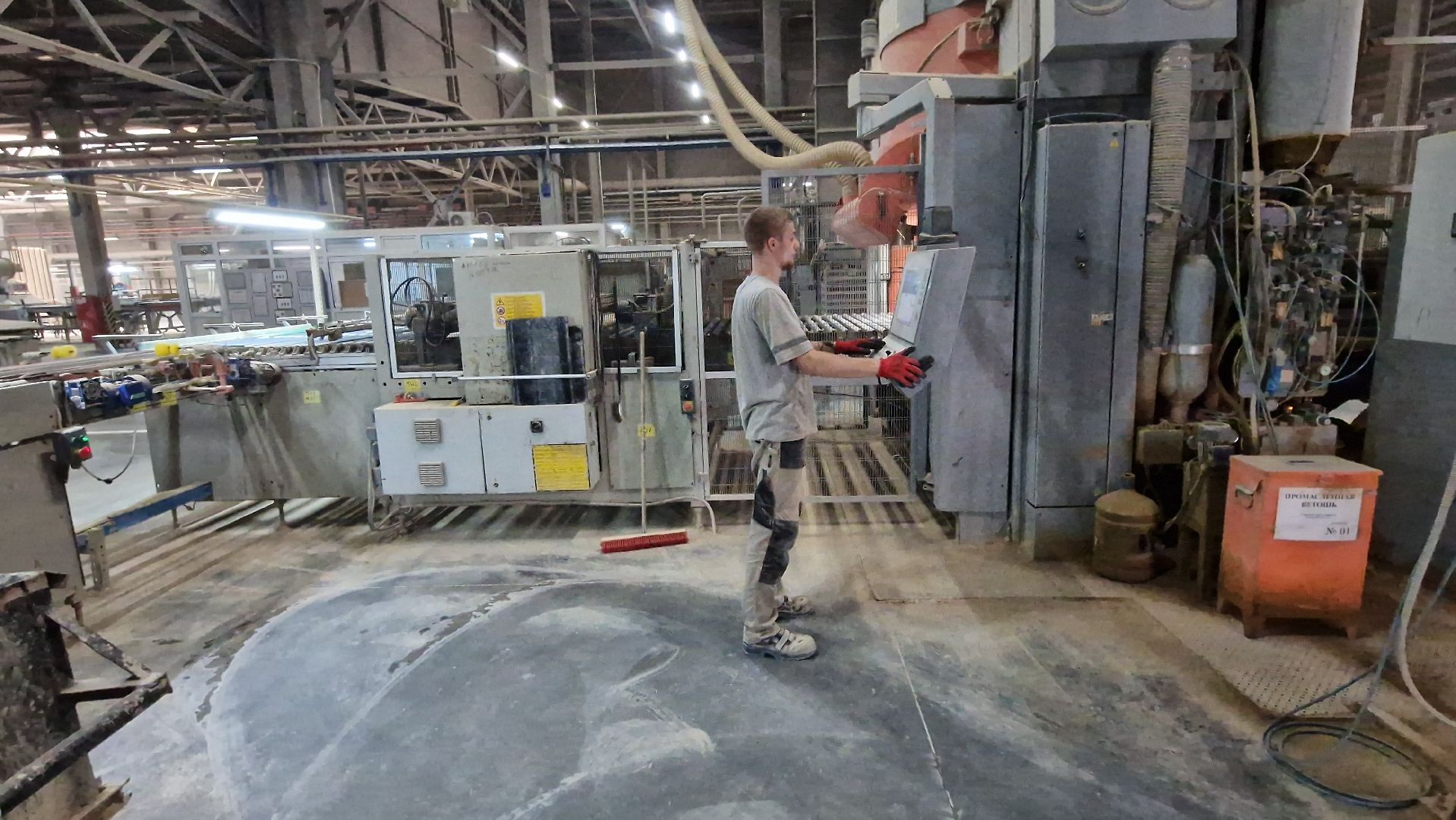 серпухов, завод витра плитка в серпухове, промышленность серпухова,