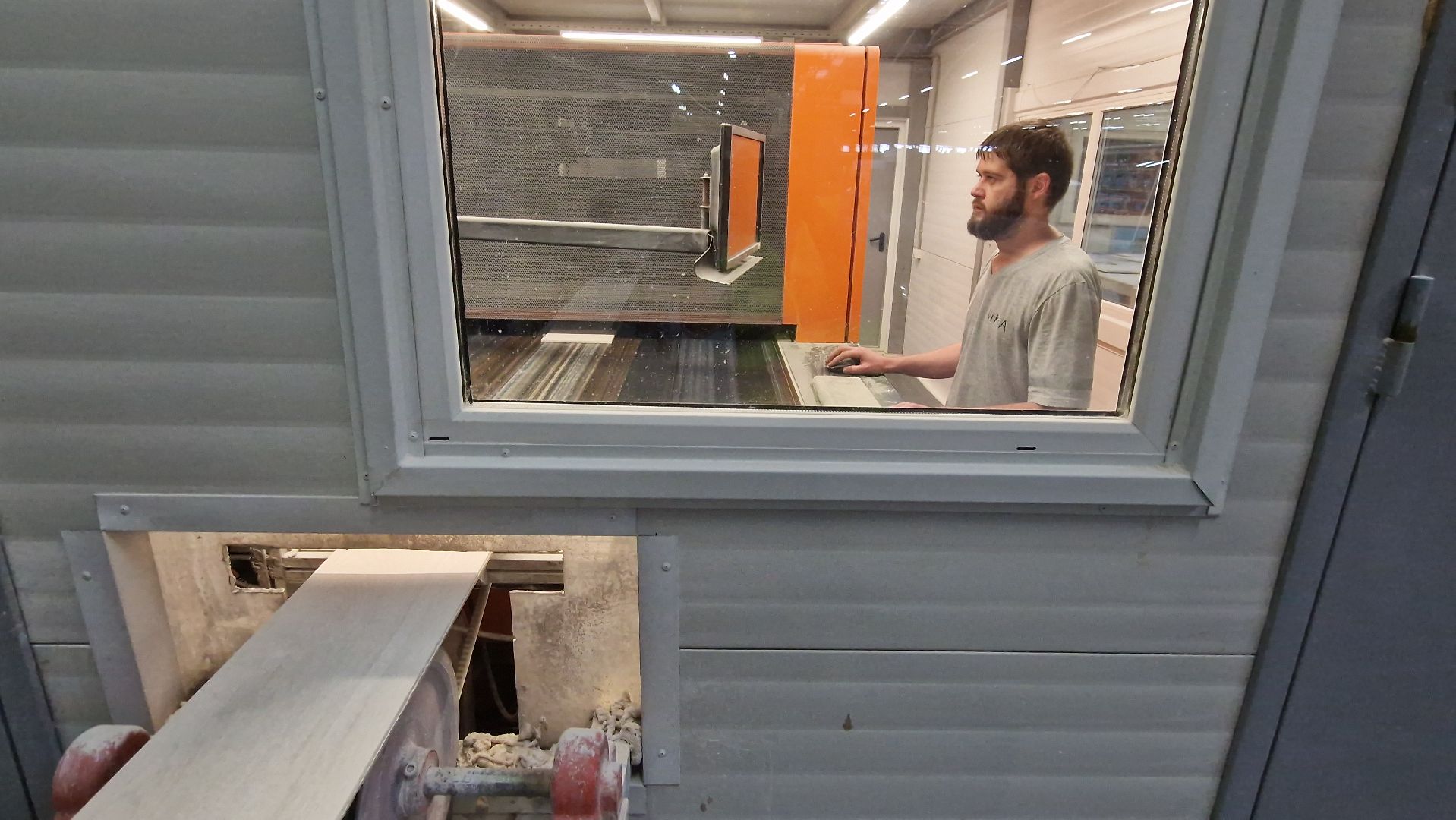 серпухов, завод витра плитка в серпухове, промышленность серпухова,