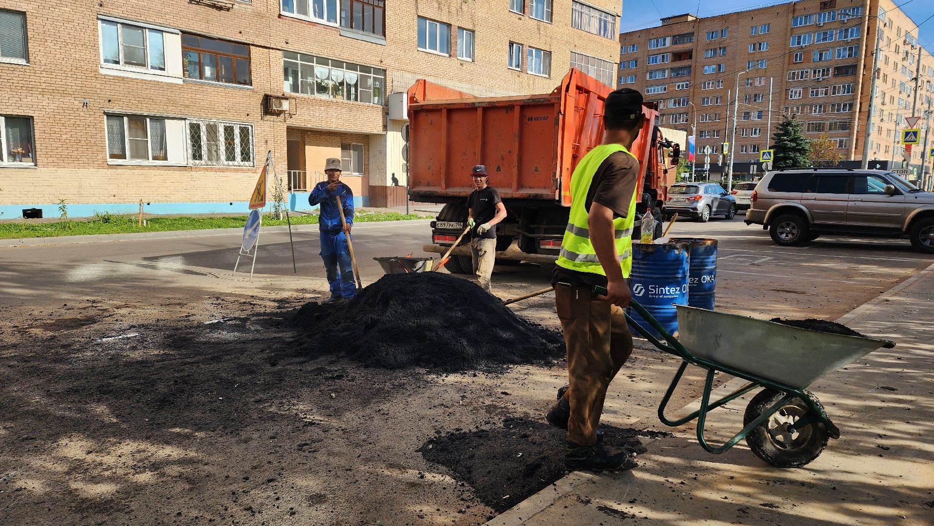 Асфальтирование , пешеходные дорожки и тропинки, Лобня , Парк,