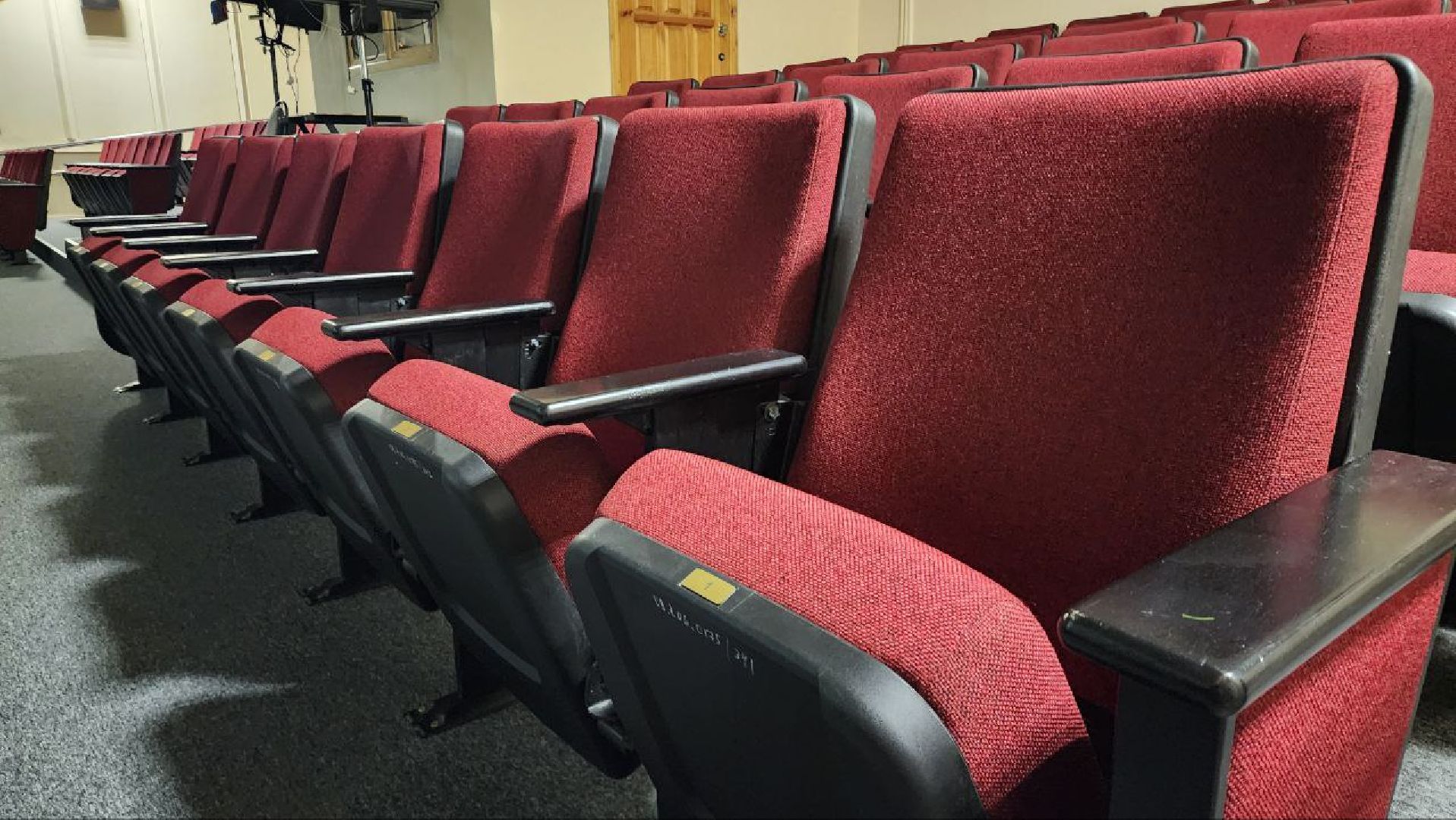 кинотеатр в серебряных прудах, культурная жизнь серебряных прудов, серебряные пруды, культура, открытия кинотеатра,