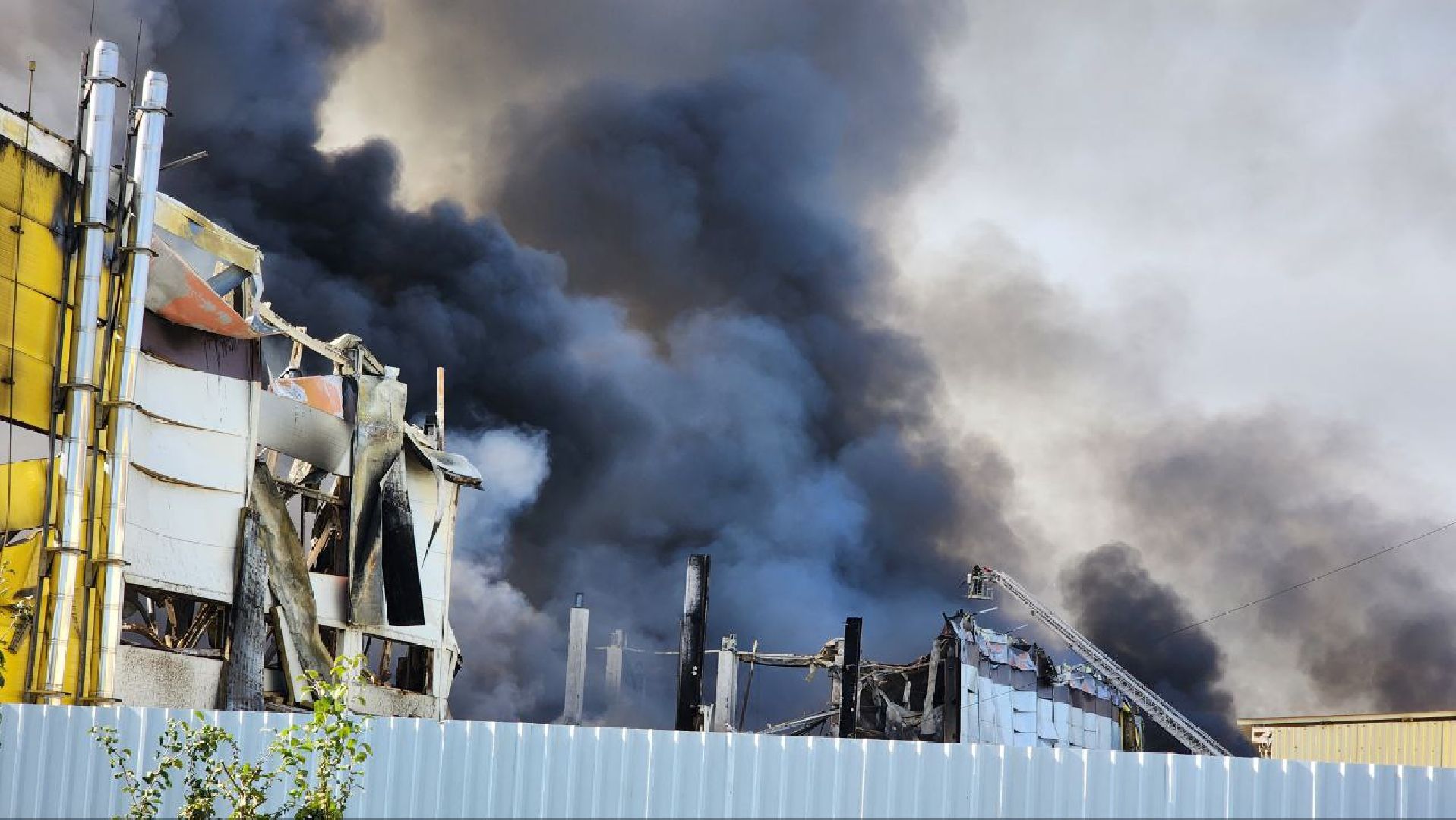 Дмитров, Пожар в логоцентре Катуар, ЧП в Некрасовском, МЧС,
