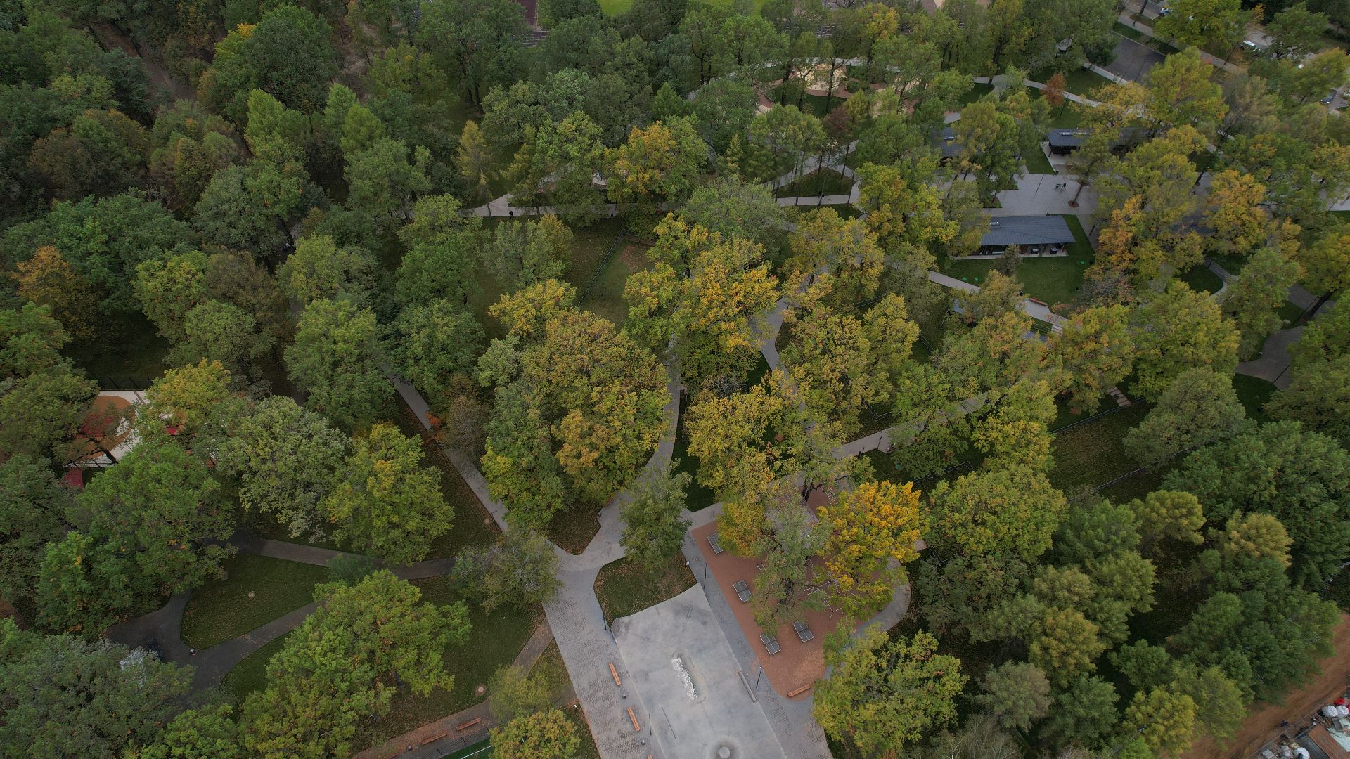 видео с коптера, лесопарк дубрава подольск, благоустройство парка подольск,