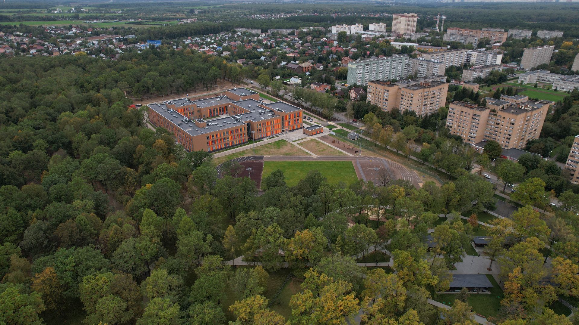 видео с коптера, лесопарк дубрава подольск, благоустройство парка подольск,