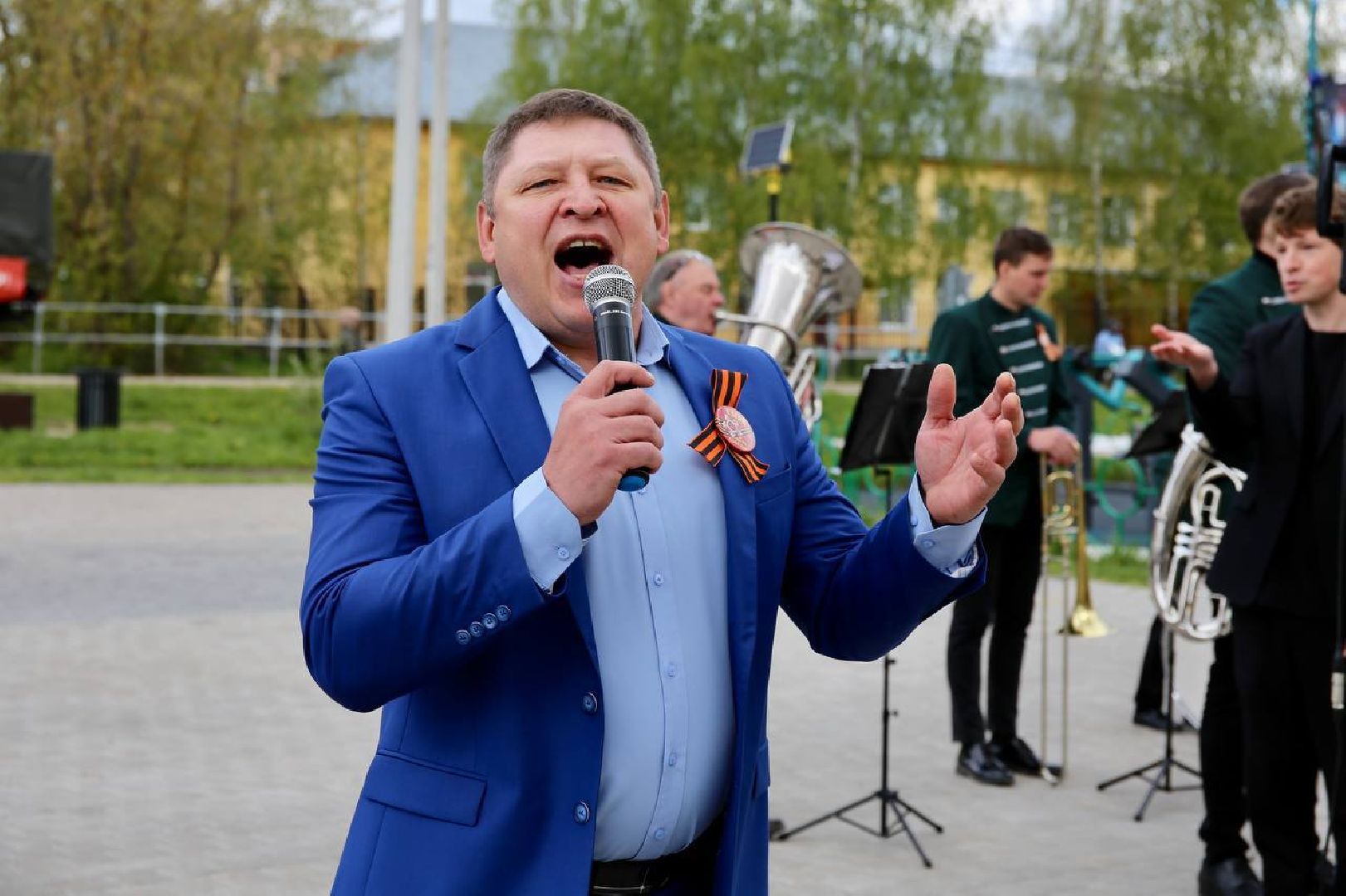 Можайск, Можайский городской округ, Подмосковье, День Победы, поздравление ветерана, фронтовая бригада, песни военных лет, 9 мая