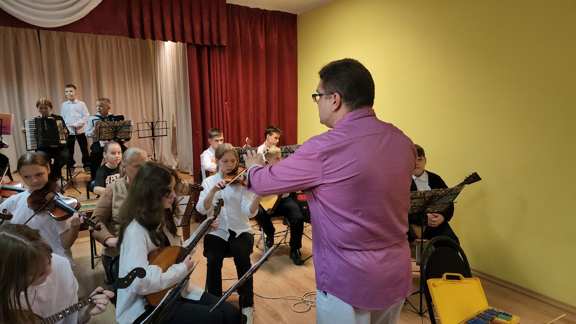 кашира, образование, ожерелье, детская школа искусств, капитальный ремонт, переезд, школа-интернат, дк, музыканты,