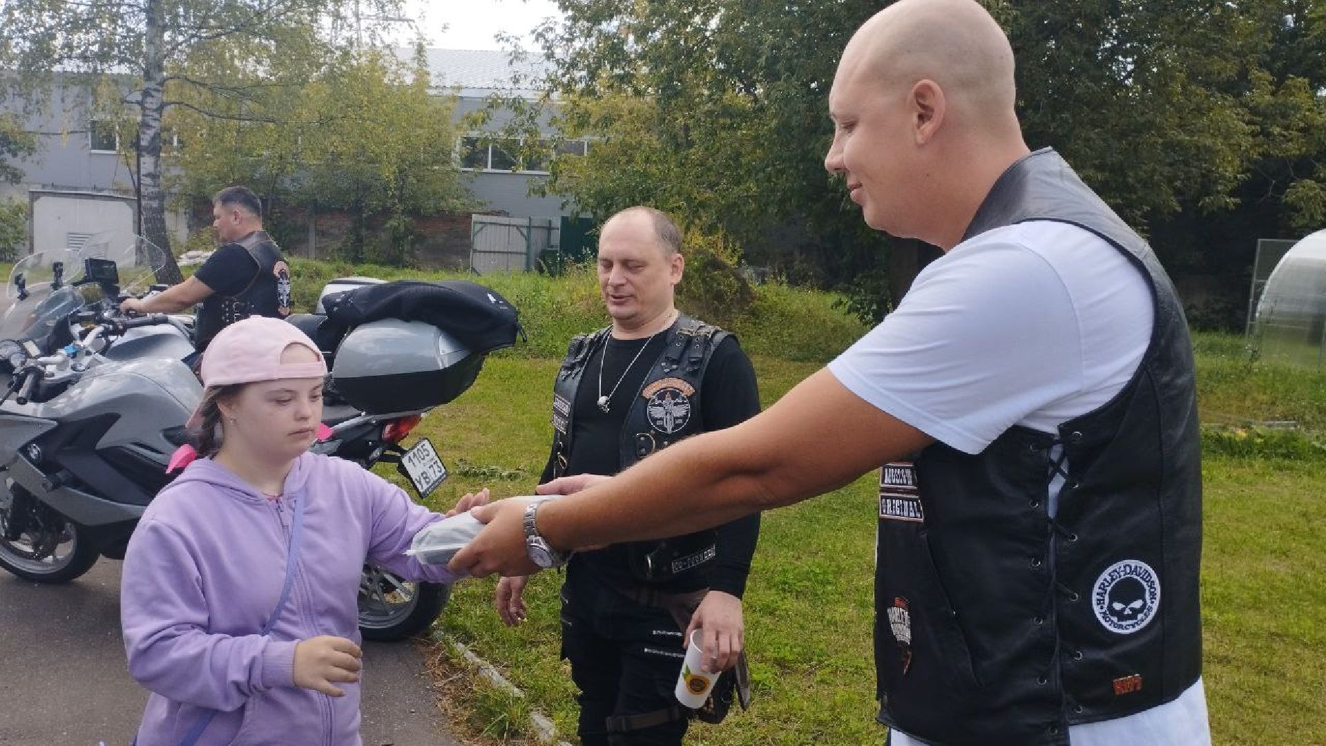 ивантеевка, центр социальной реабилитации, центр социального обслуживания, дети с овз, байкеры, встреча, мотогонки, байк-шоу, дети с особенностями развития,