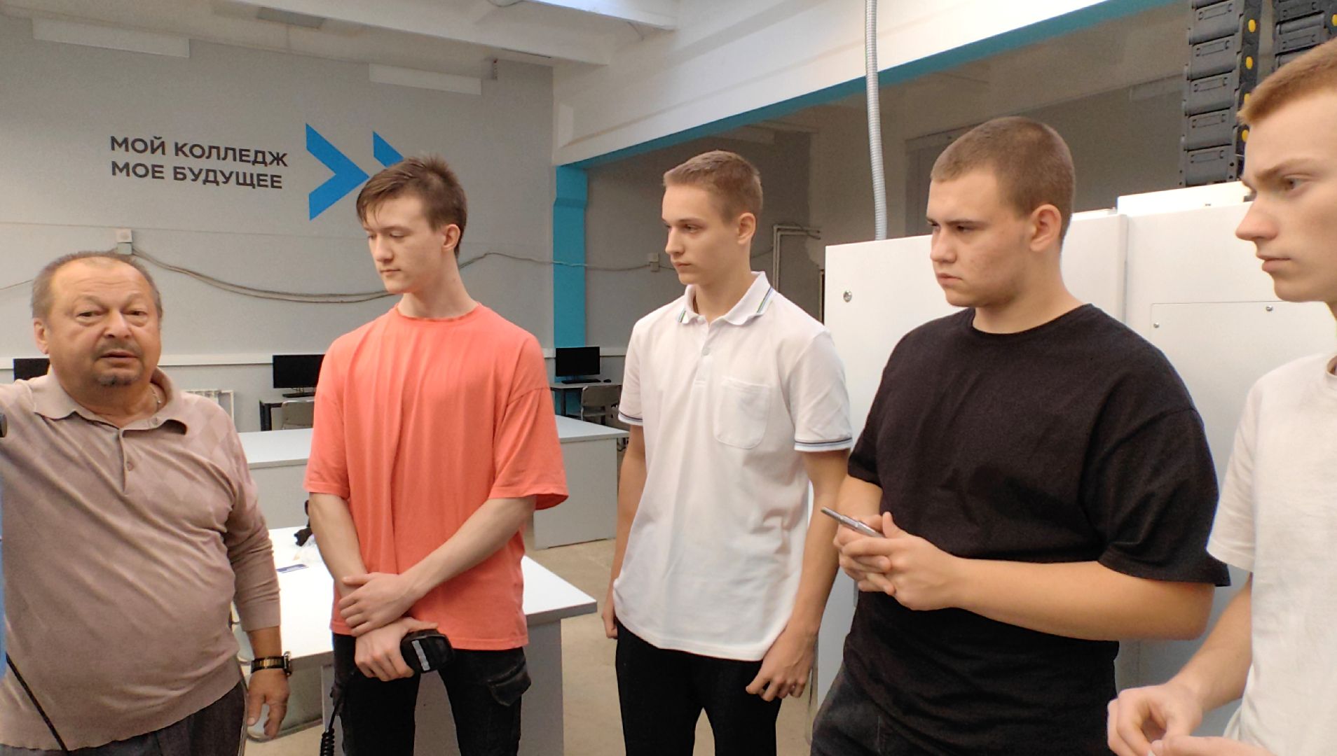 колледж, станки с чпу, 3D-моделирование, мастерская, студент,