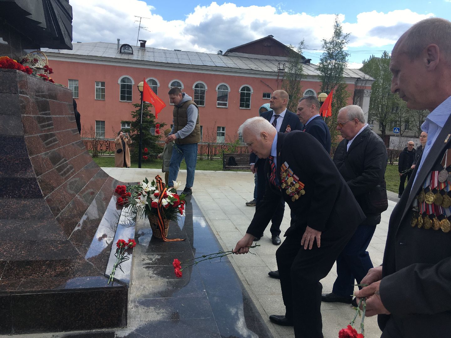 День Победы, возложение цветов, ветераны, мемориал, праздник