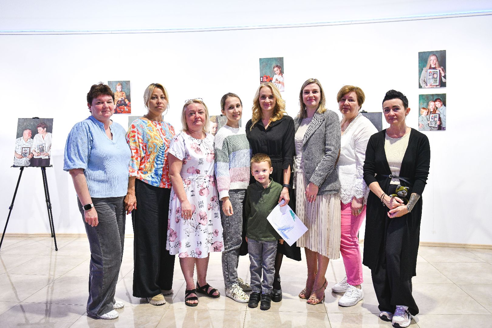 выставка, картины, сво,