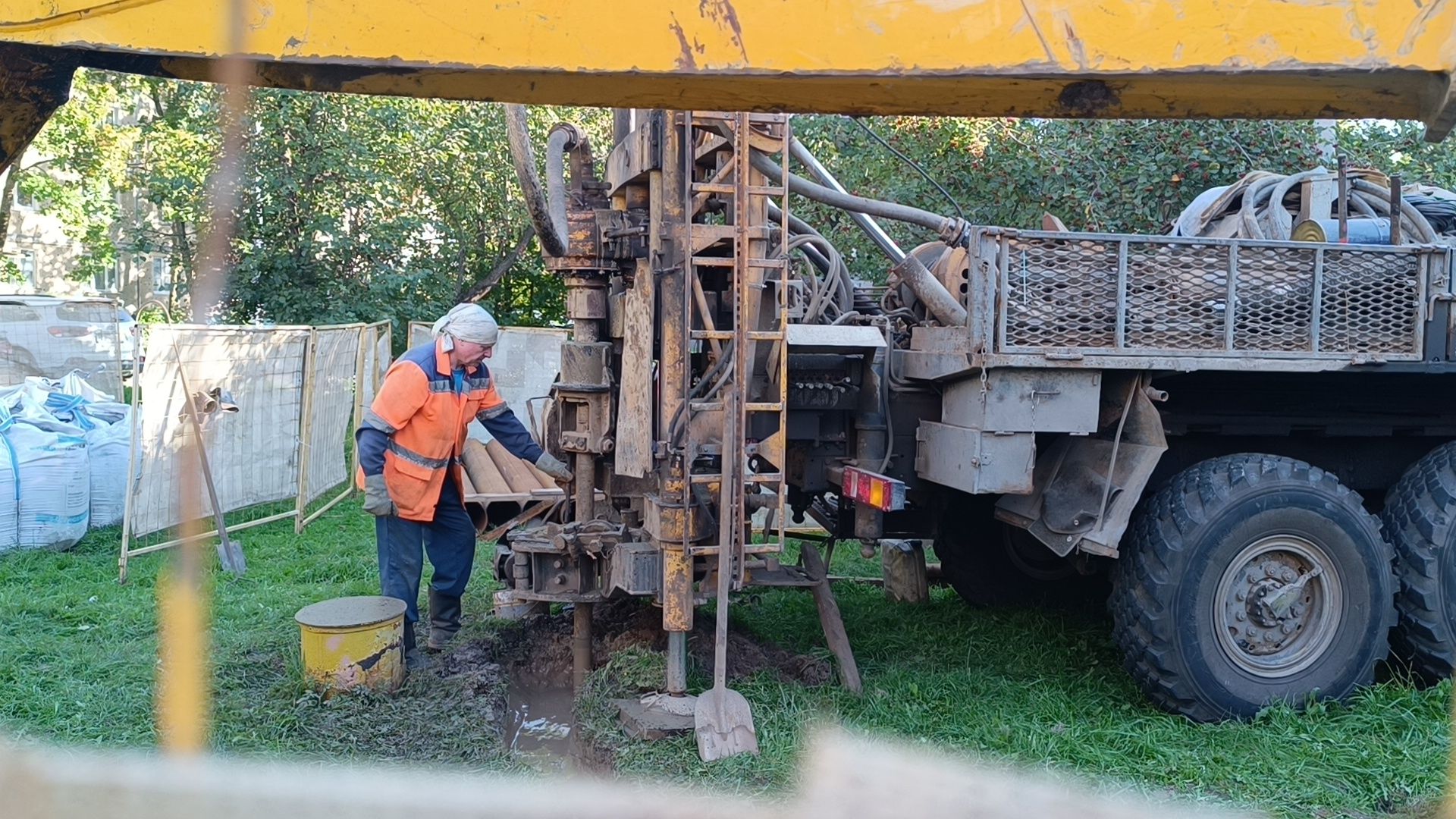 газ, лобня, двор,